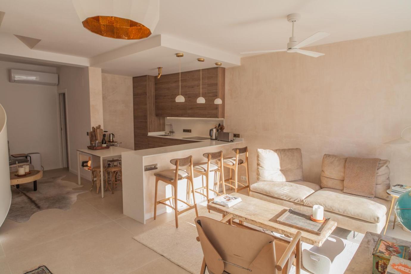 Tarifa Cozy House - Luxurious Beach House Images