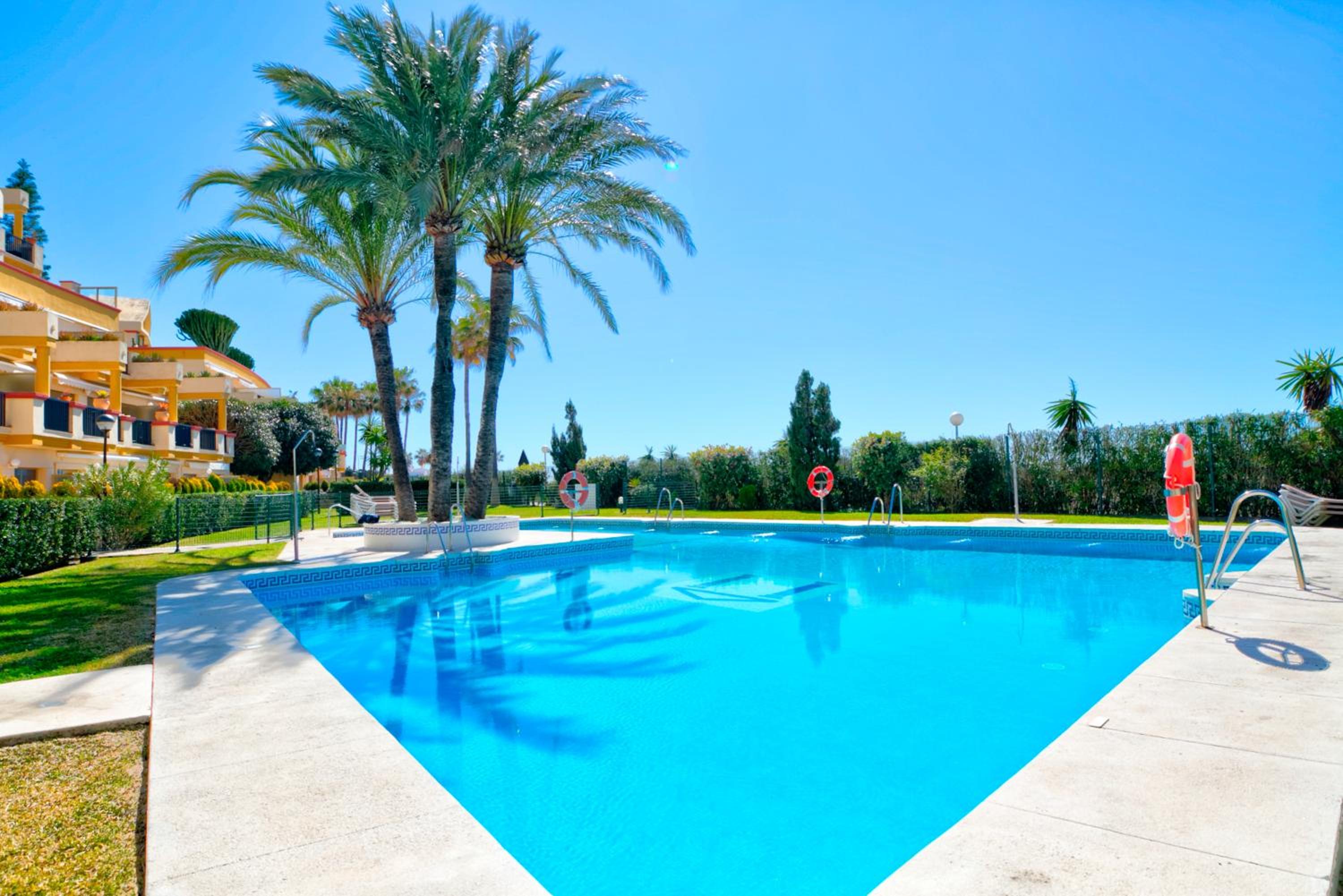 Romana playa 805 Apartment by GHR Rentals Images
