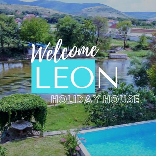Holiday House LEON Images
