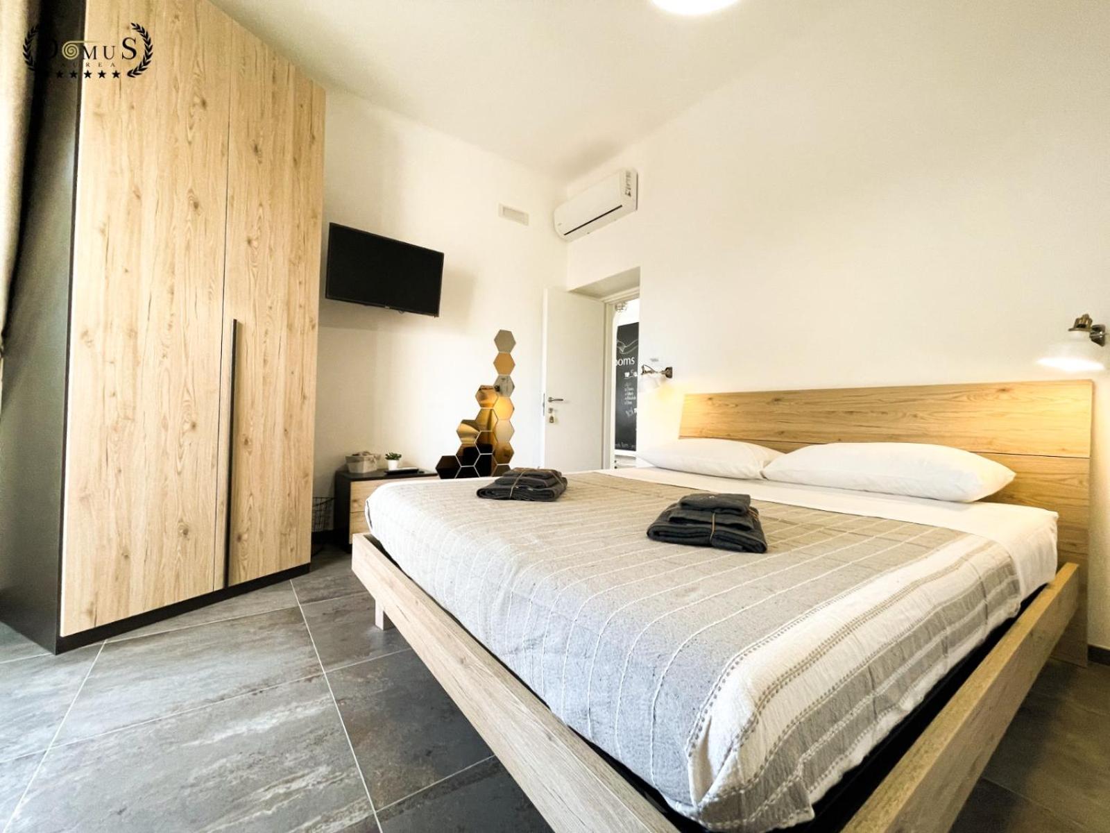 Elements Rooms