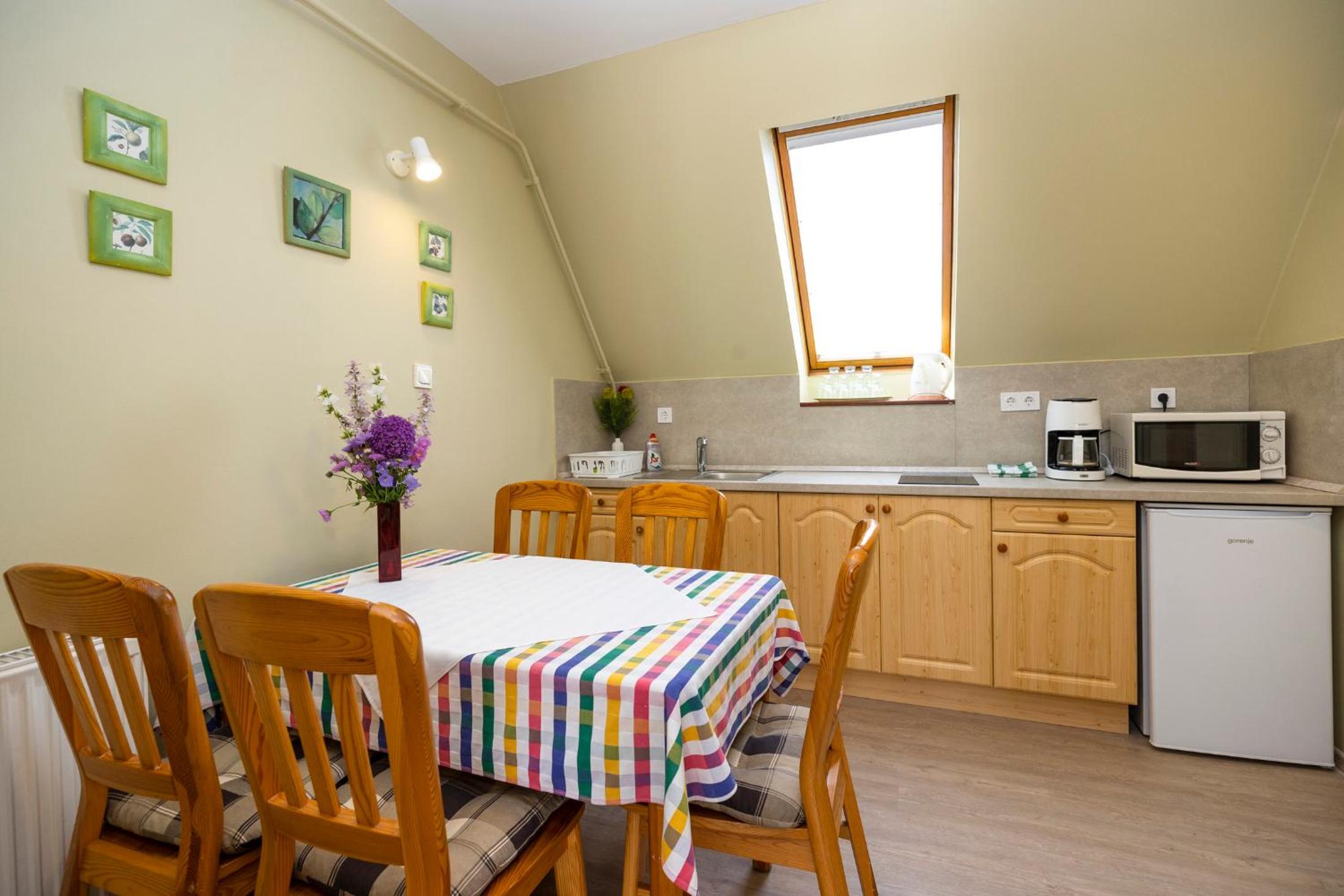 Cecey Apartman