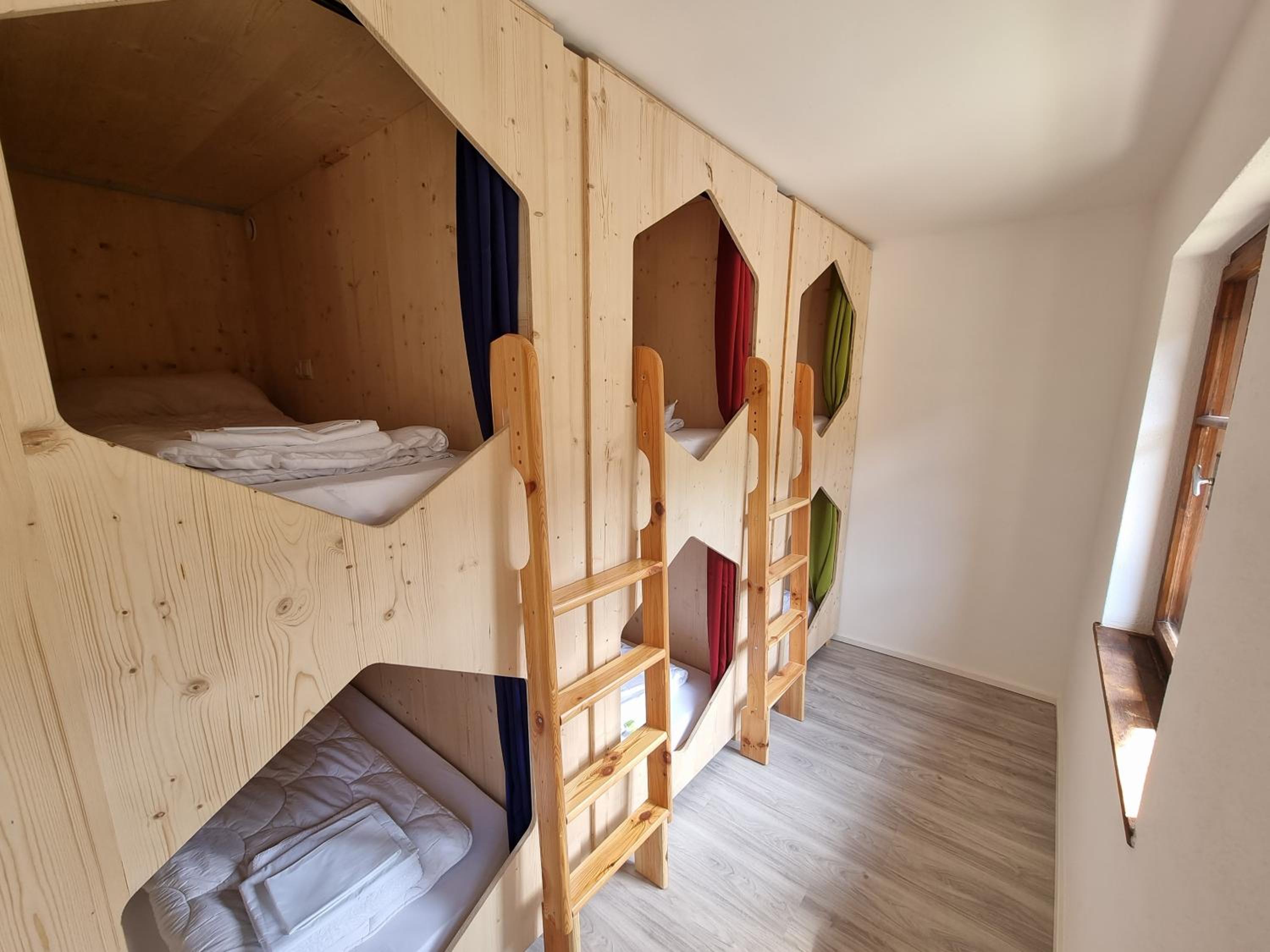 Stanton Hostel Images