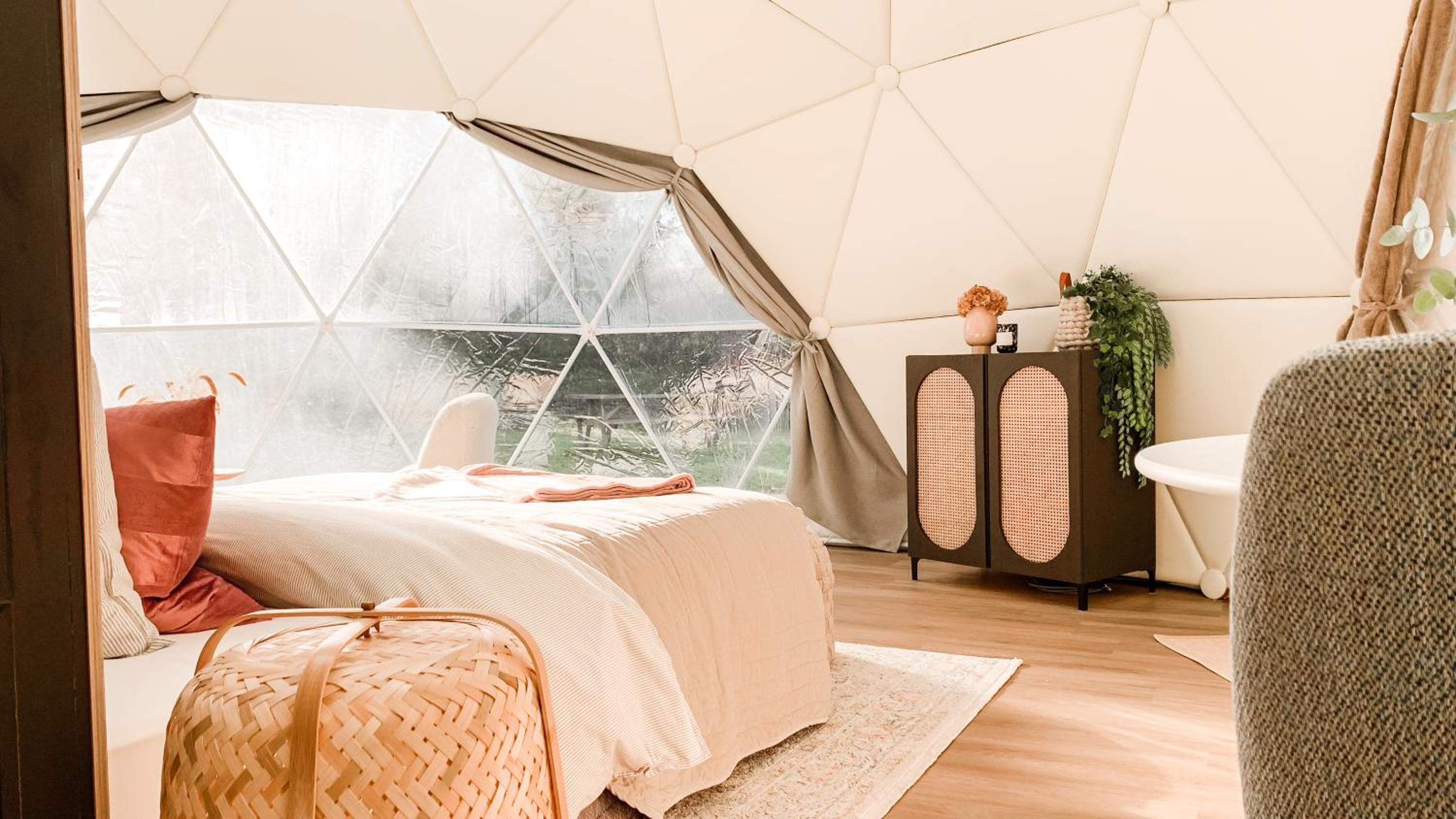 Romantische glamping dome Koksijde - Duiniek Images