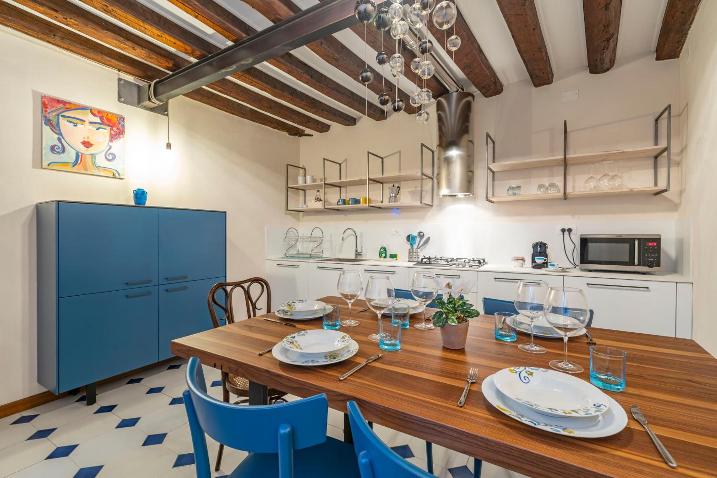 San Silvestro House Images