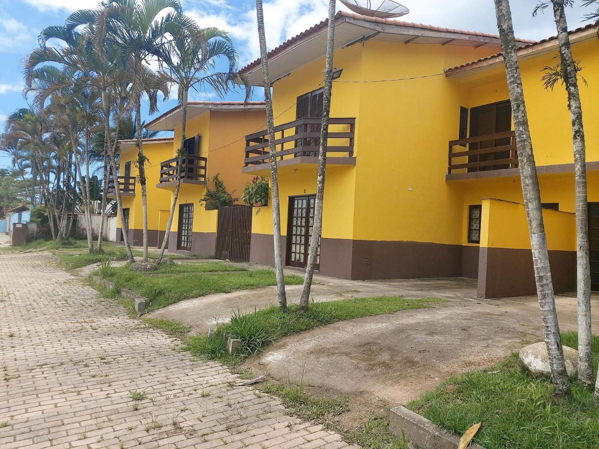 0184.04 - Maranduba - Apartamento - 2 Dorm. - 8 Pess. - 300M Do Mar - Com Piscina Coletiva Images