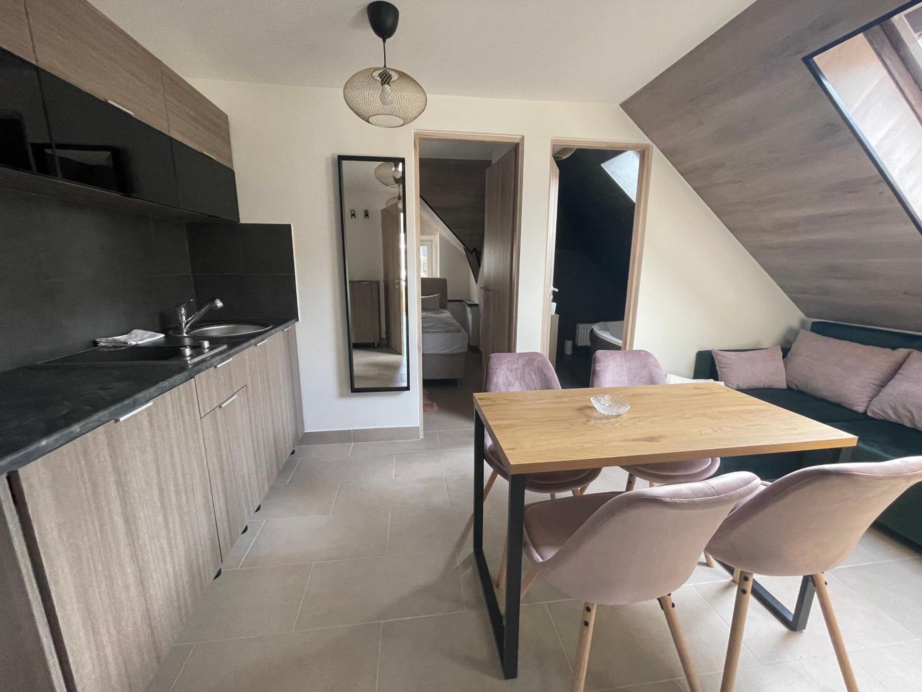 Smeraldo Apartmanok Siófok Images