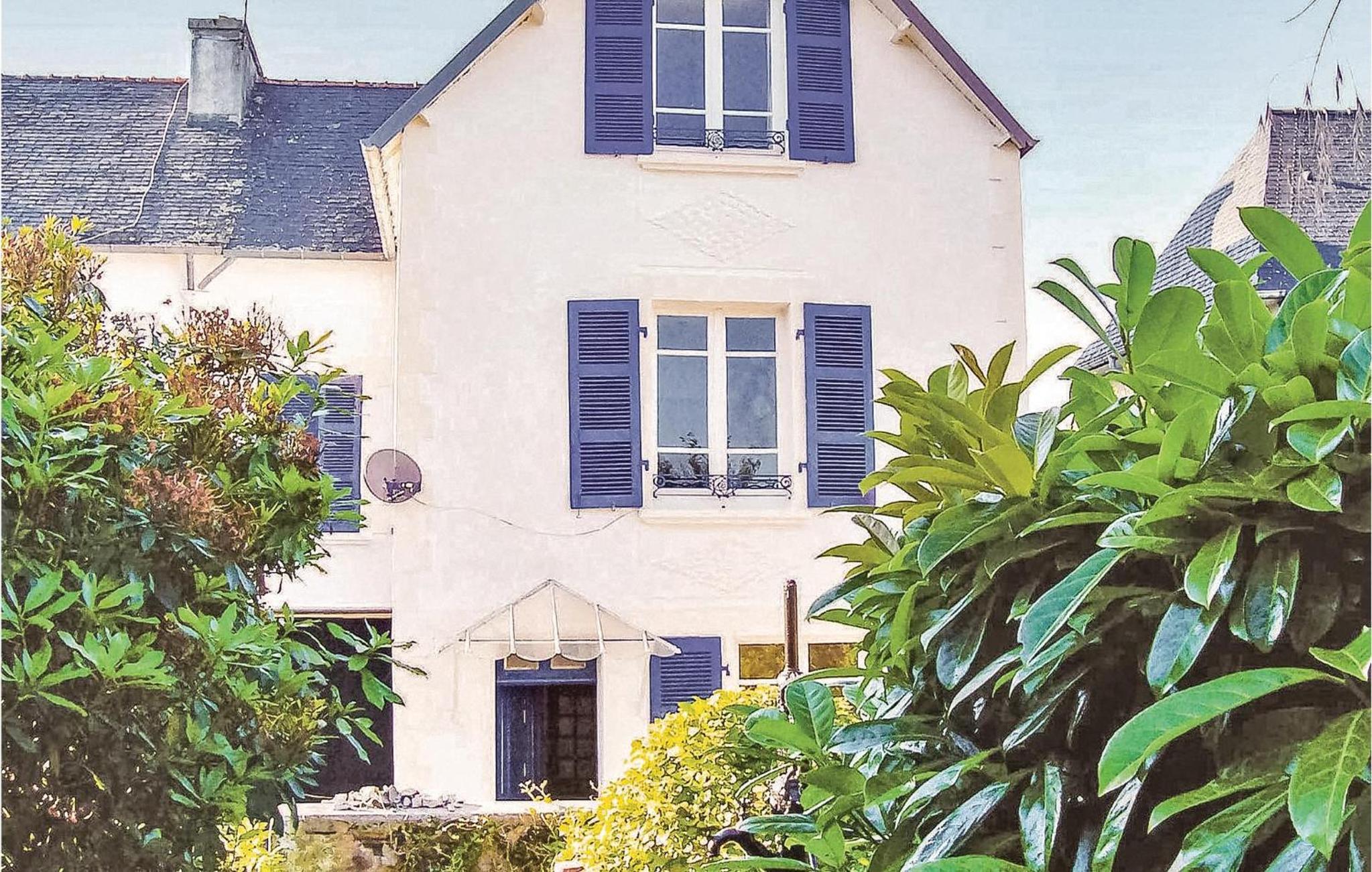Lovely Home In Chateauneuf Du Faou With Wifi Images