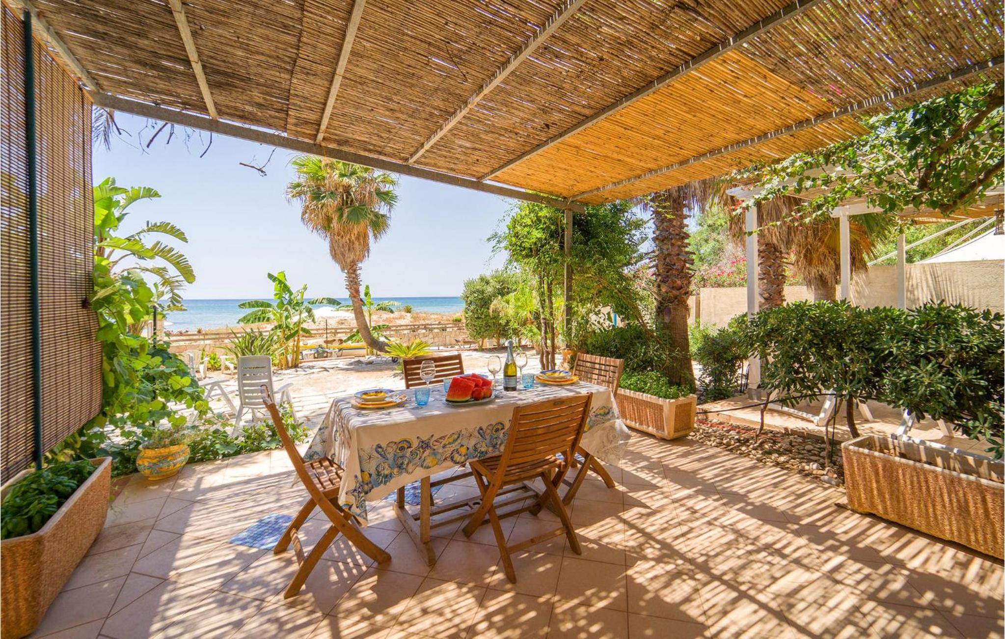 3 Bedroom Awesome Home In Menfi Images