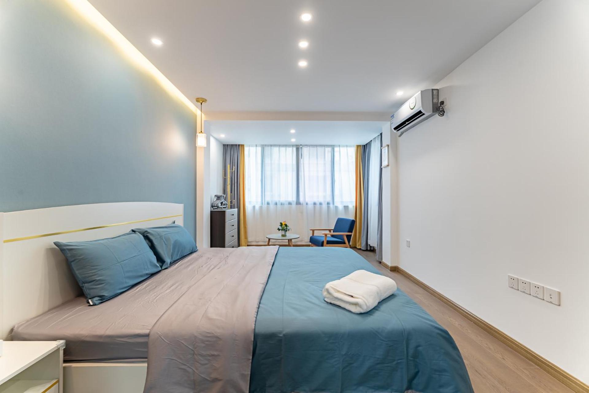 Locals Apartment Place 99 Images