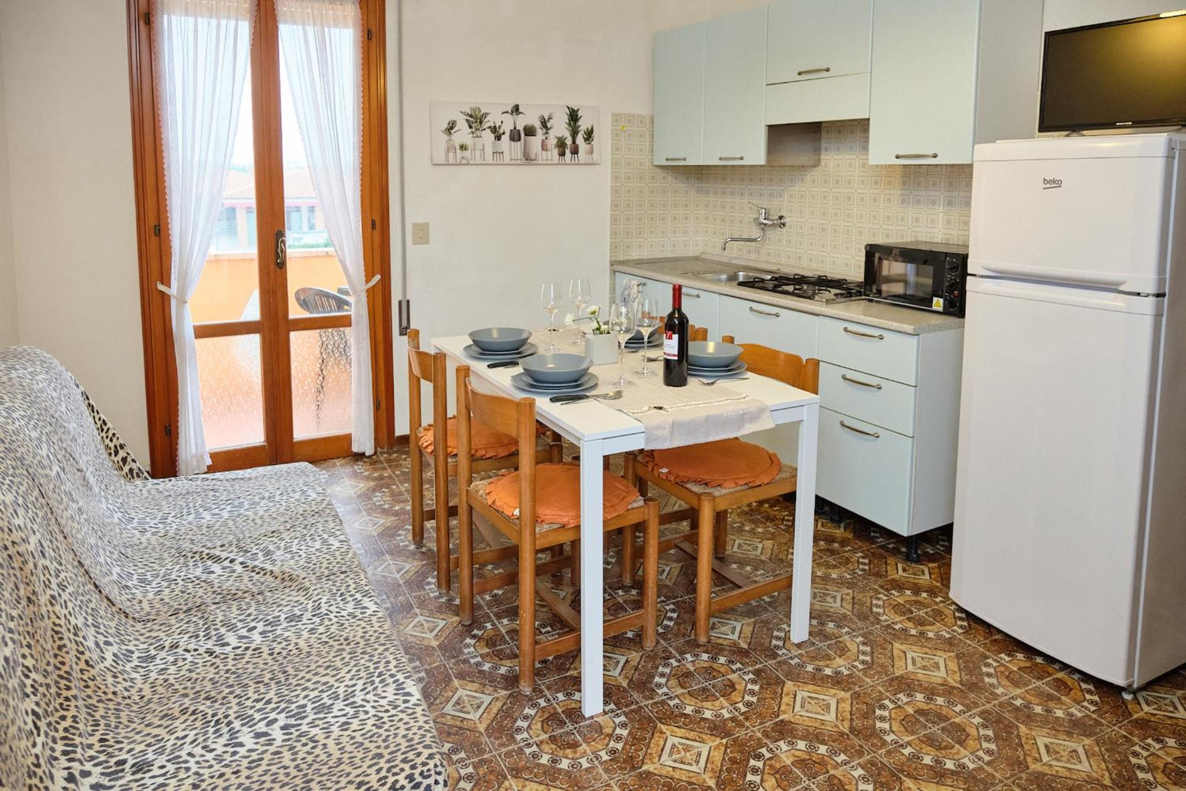 Peaceful flat with direct beach access Images