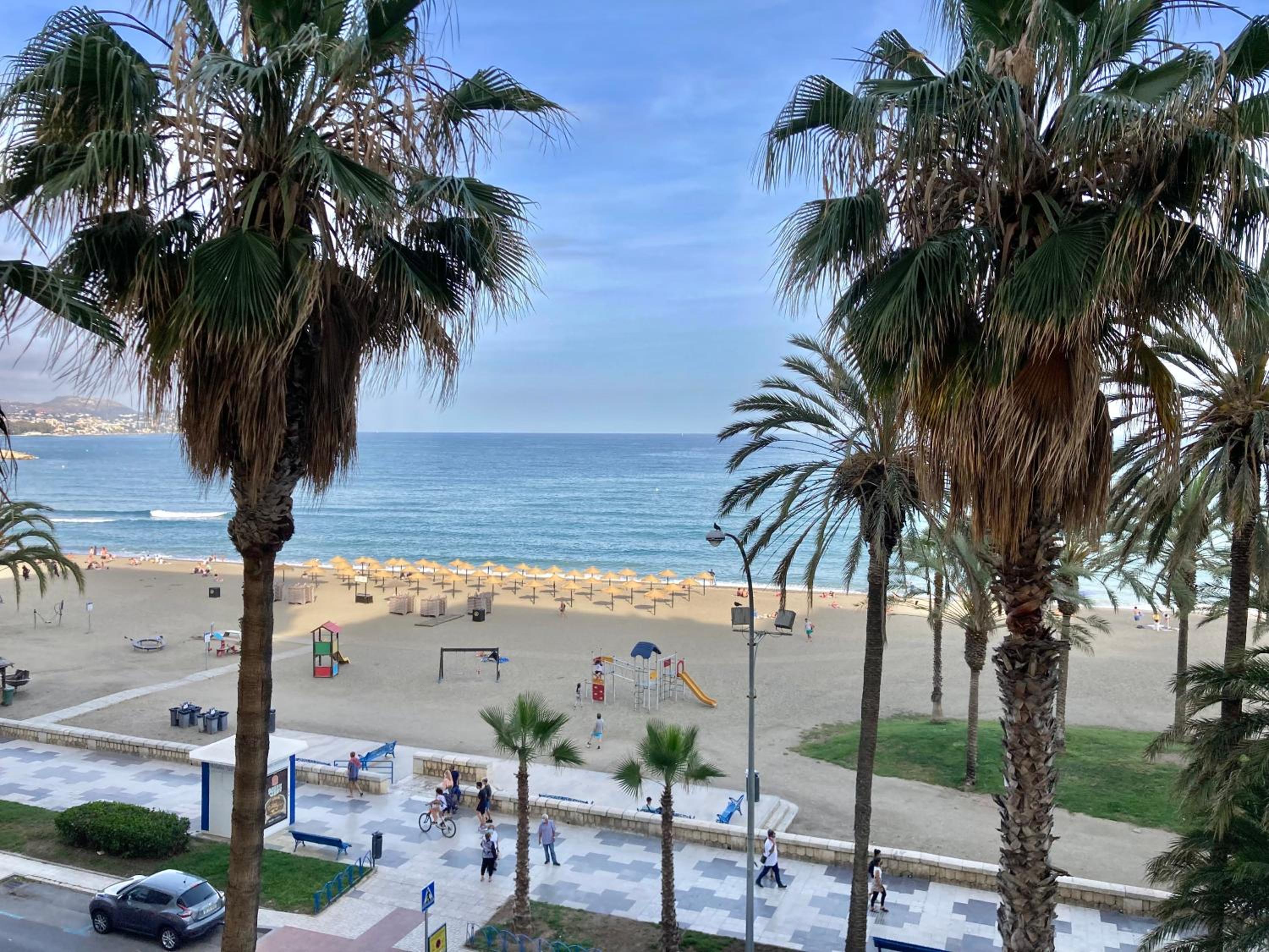 Alborán Beach Terrace Images
