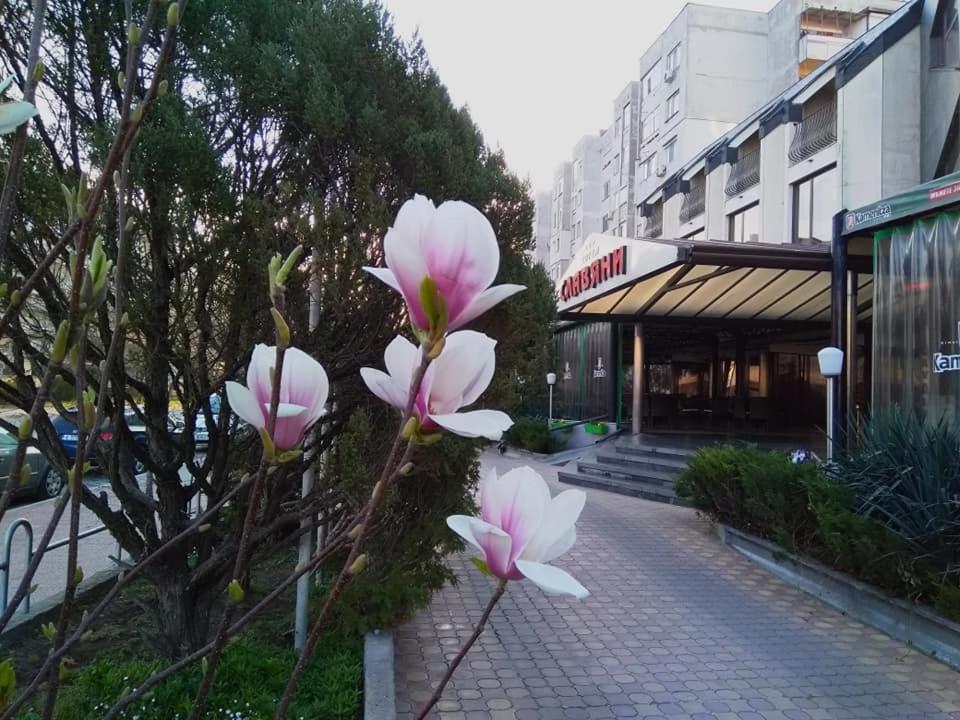Hotel Slaviani Images