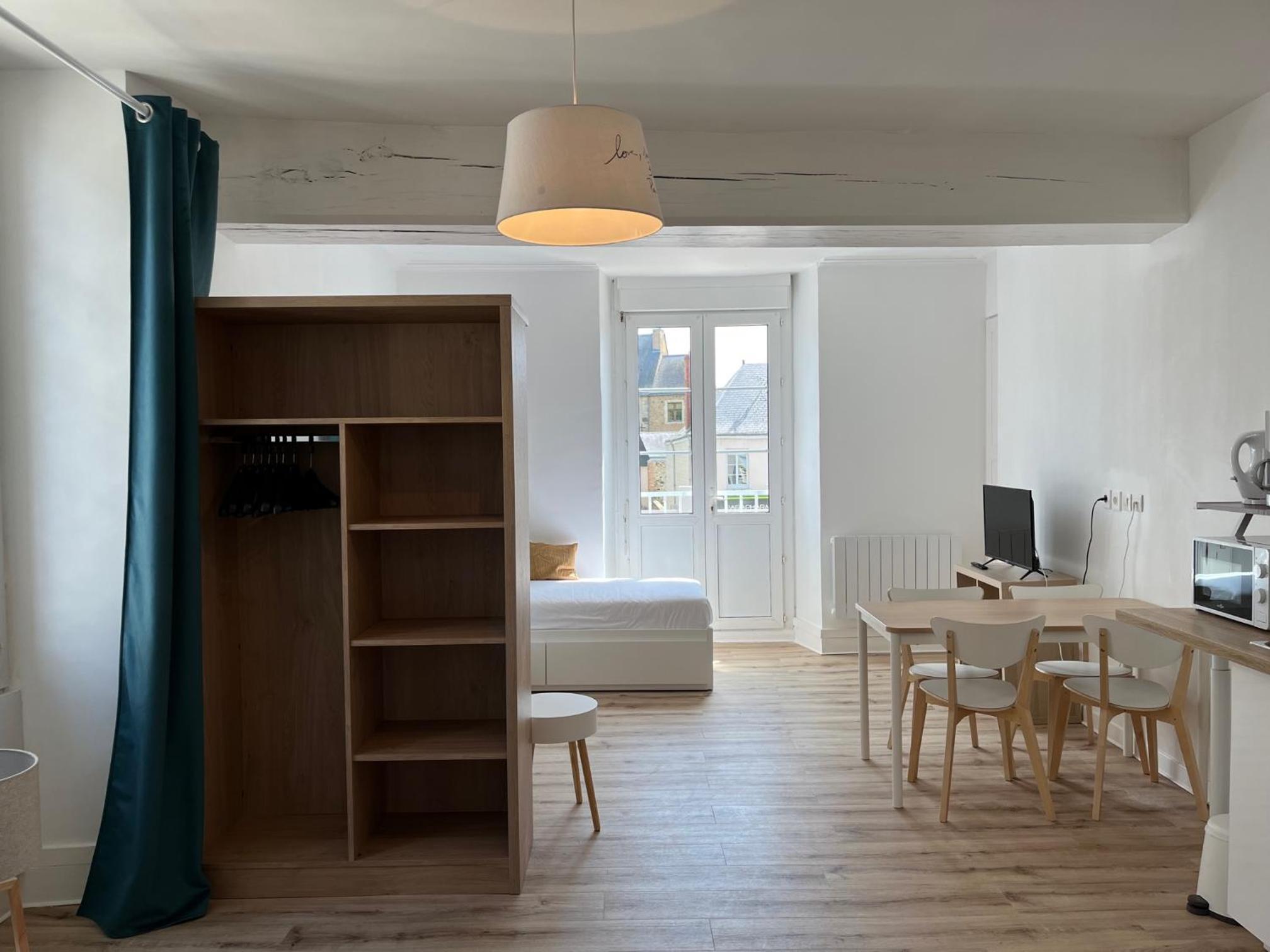 Appart'hôtel La Suze sur Sarthe Images