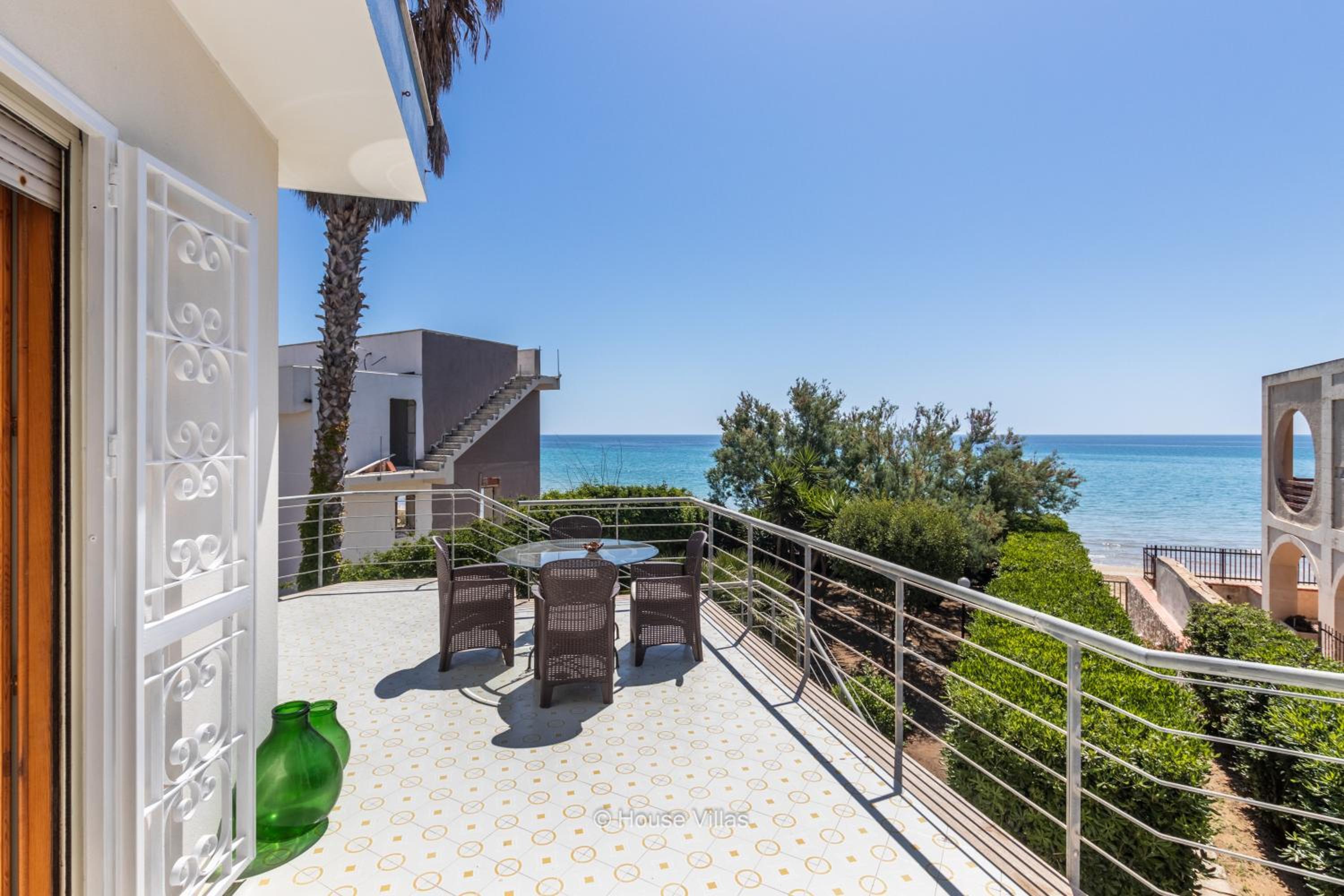 House&Villas - Baia delle Sirene Images
