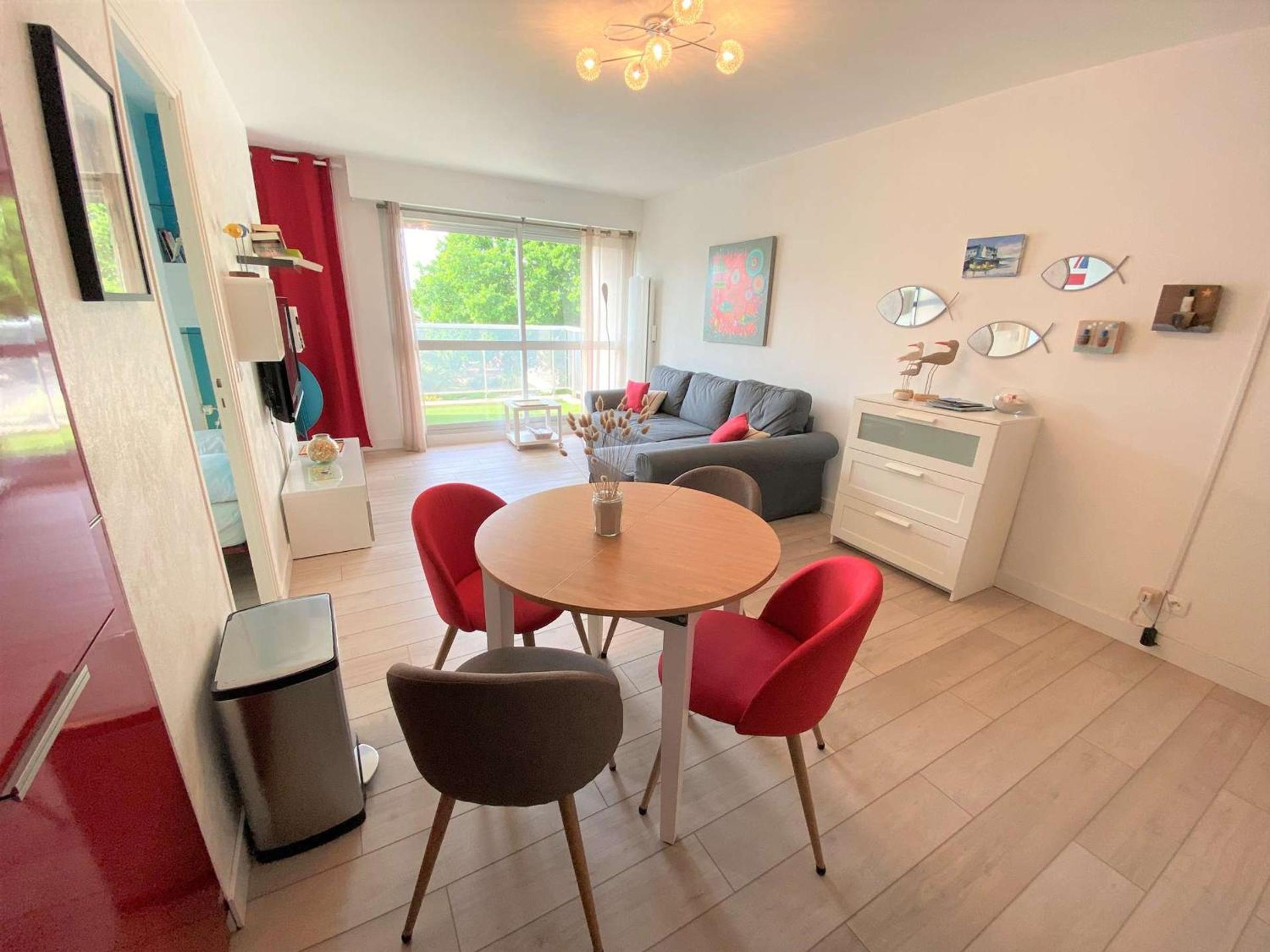 Bénodet - Confortable appartement près de la plage avec Wifi et parking - FR-1-481-110 Images