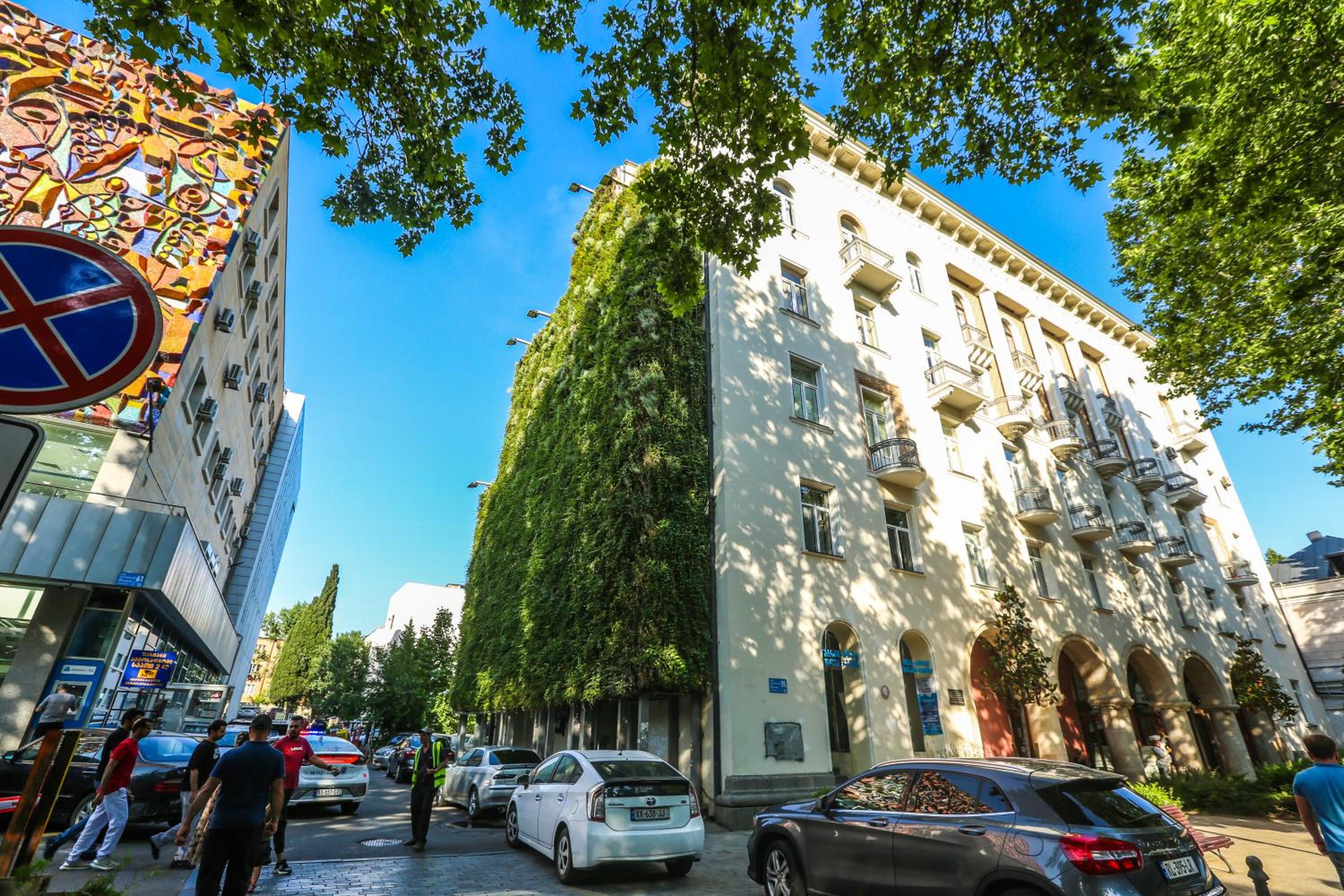 Dogona Apartment