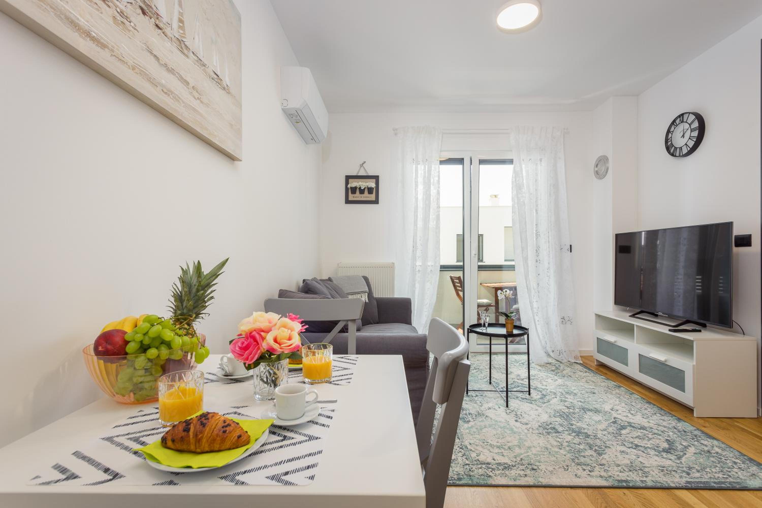 Lubrinija apartment Images