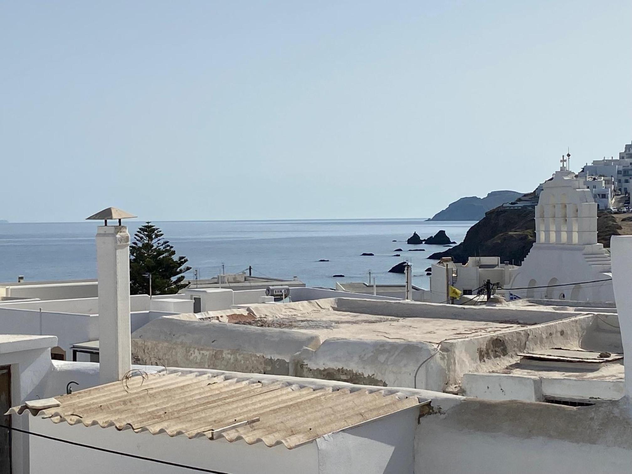 Luxury Townhouse in Historical Center with Expansive Sea Views Images