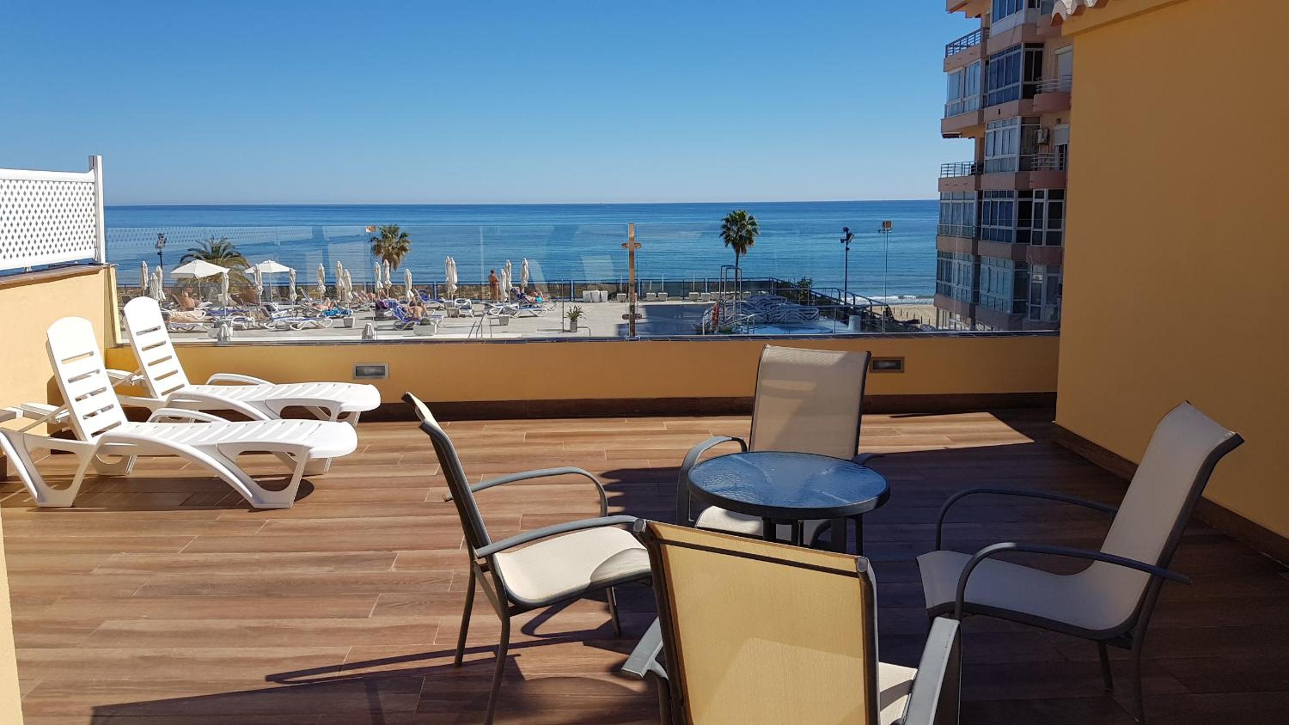 PENTHOUSE SEA VIEWS + PRIVATE SOLARIUM Images