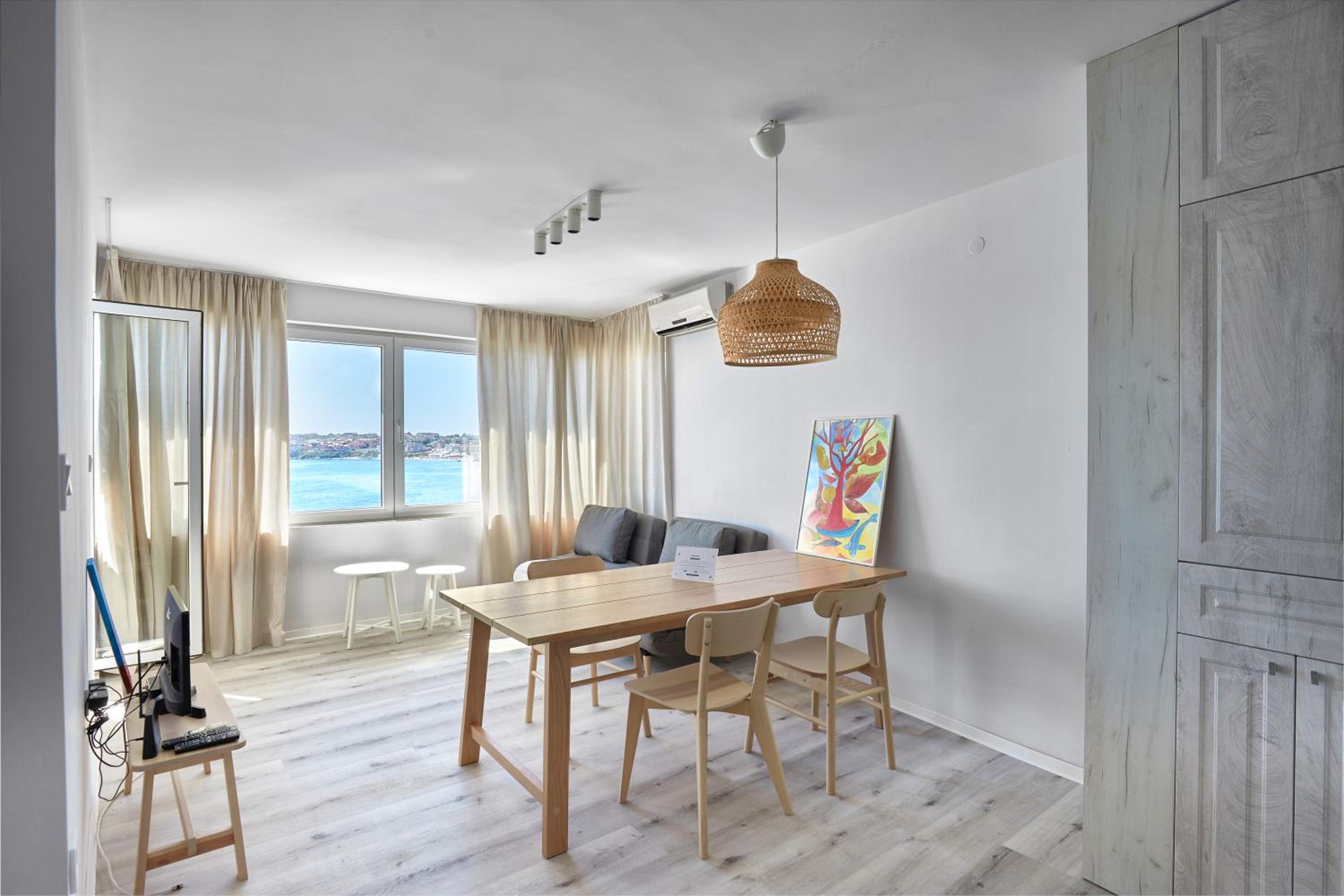 1BD Flat with a stunning SEA VIEW in Sozopol Images