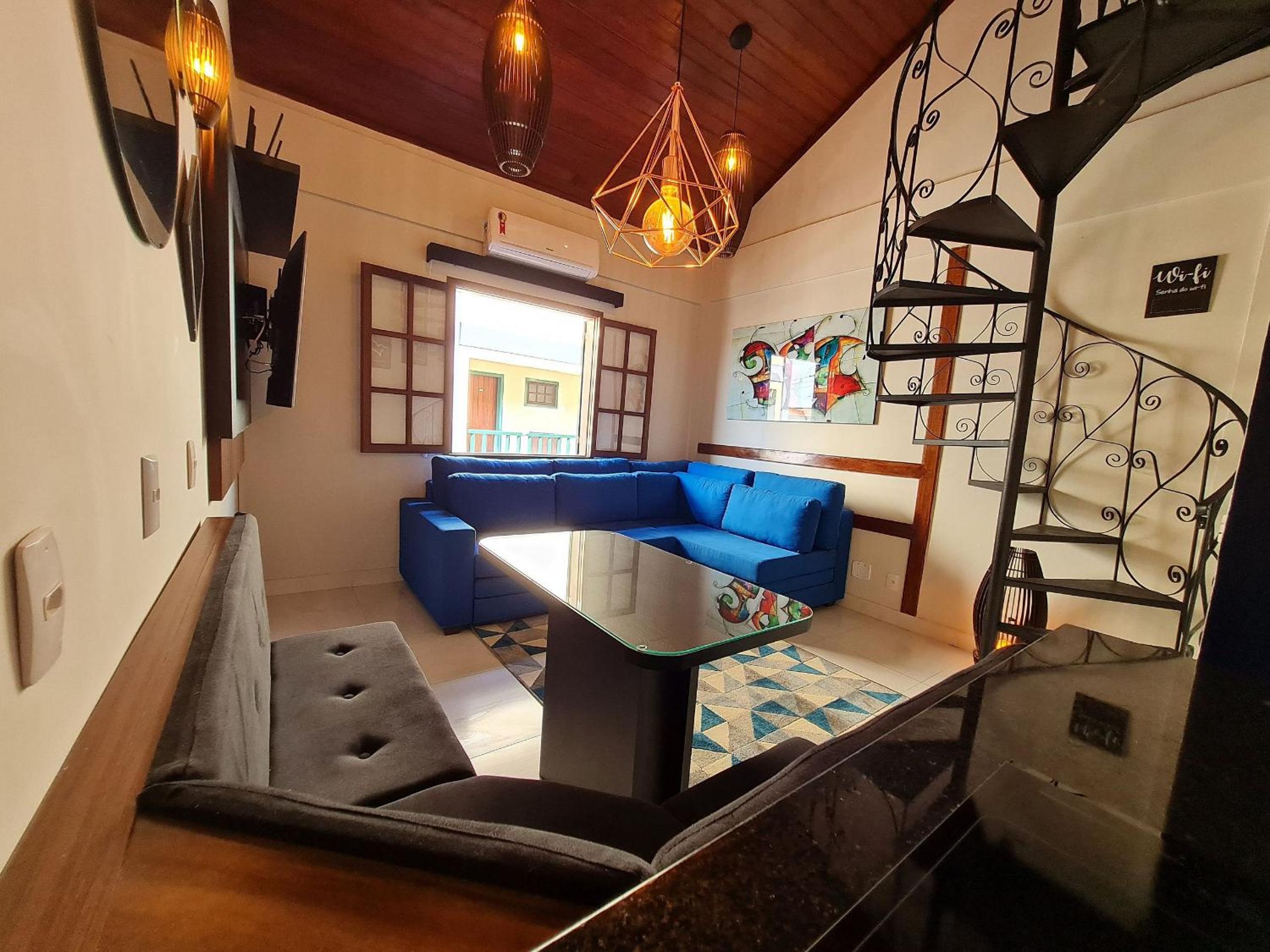Apto Duplex, Peró - Cabo Frio. Conforto, Piscina, Beira Mar. Images