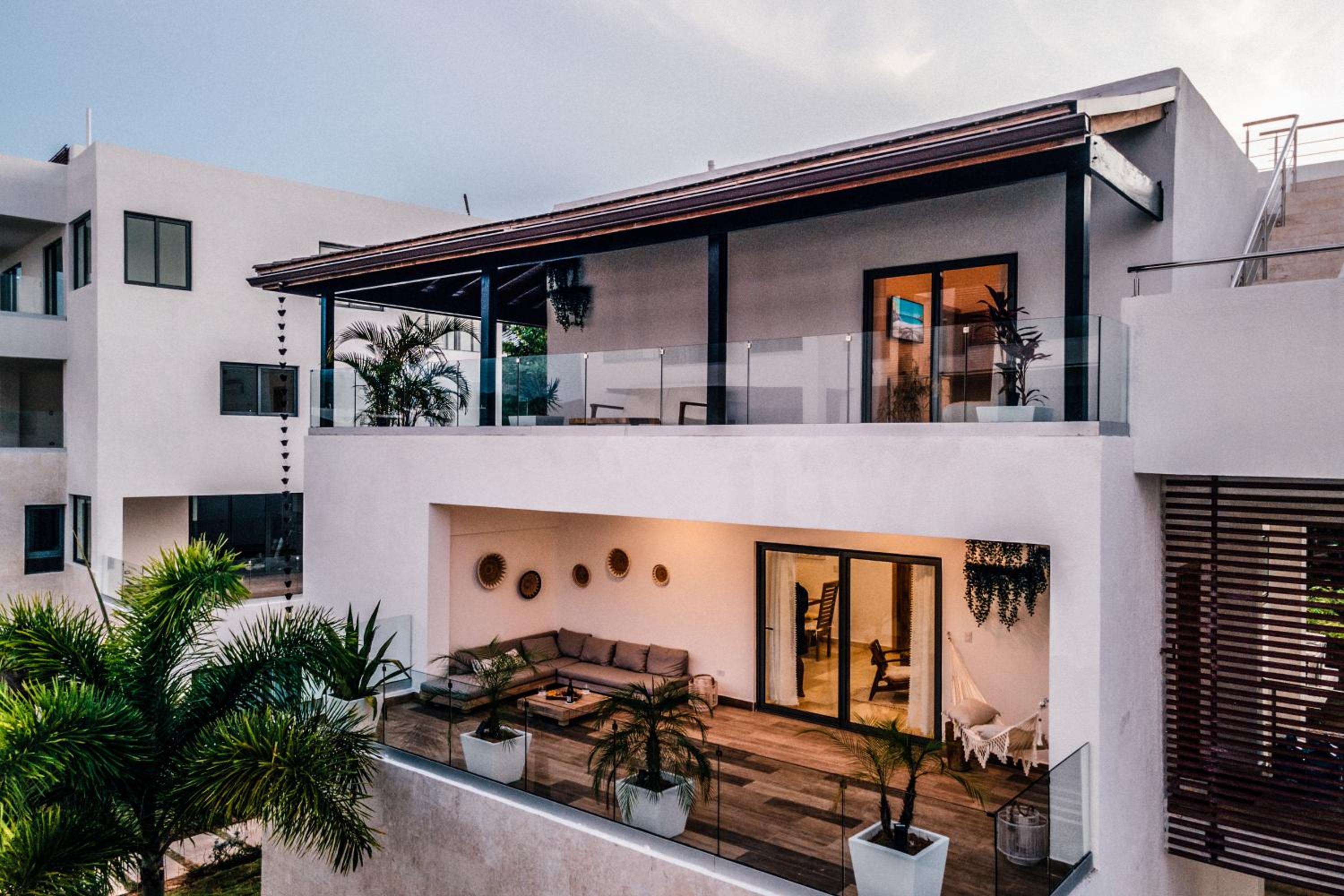 New Beachfront Penthouse Punta Popy Images