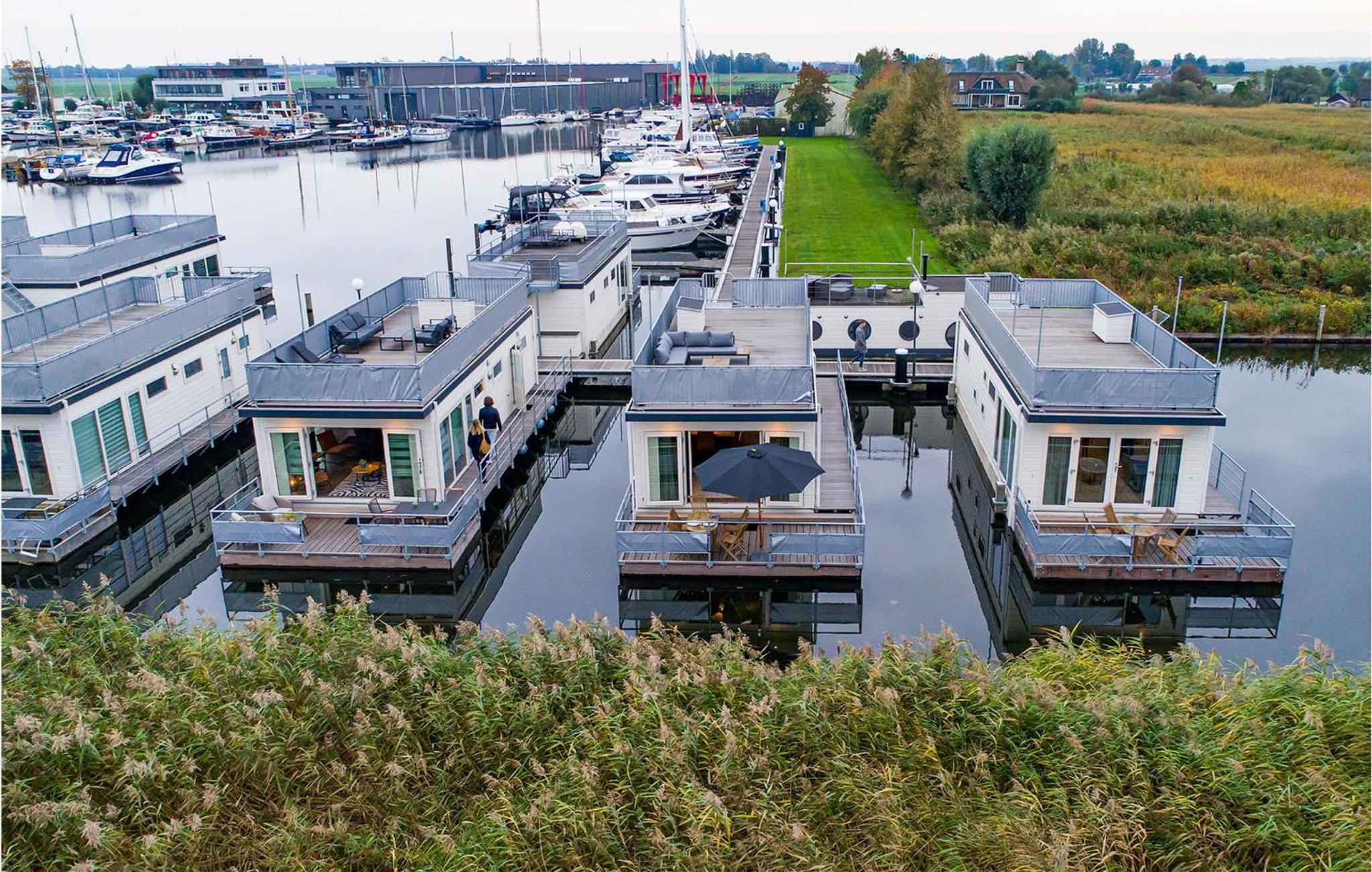 Stunning Ship In Aalsmeer With Harbor View Images