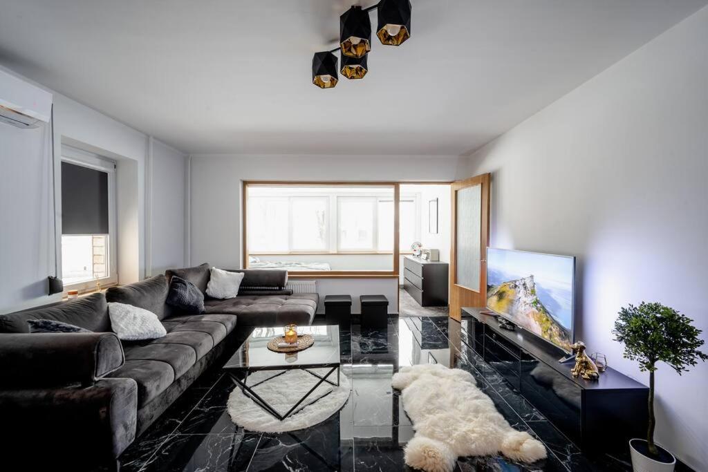 Dubulti Lounge Images