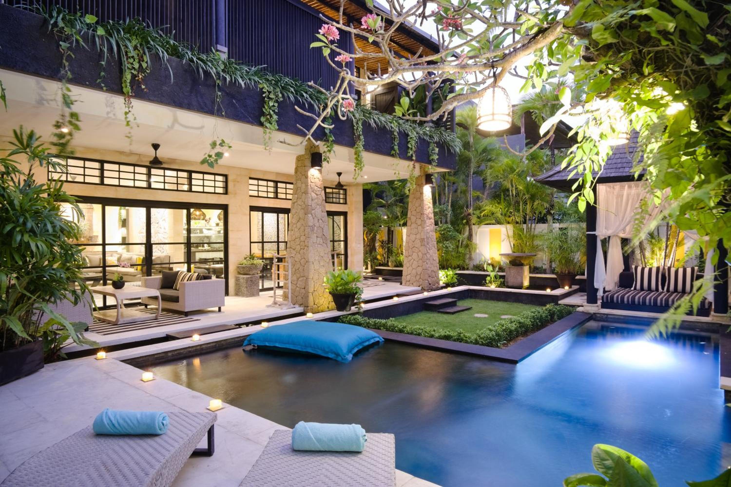 Amanputri Villa