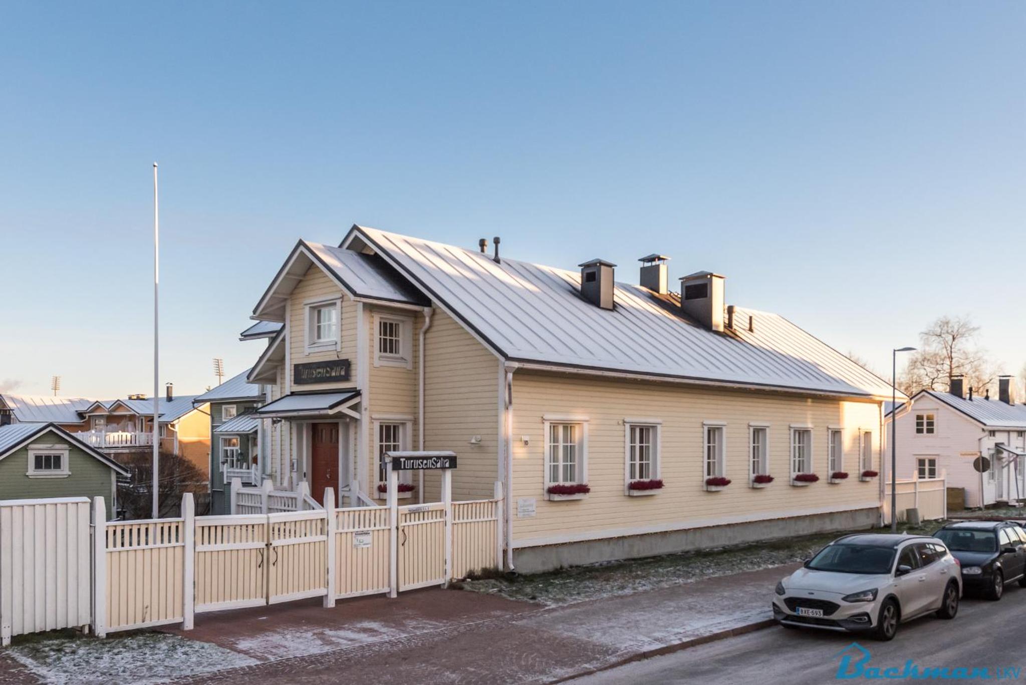 TurusenSaha Guesthouse