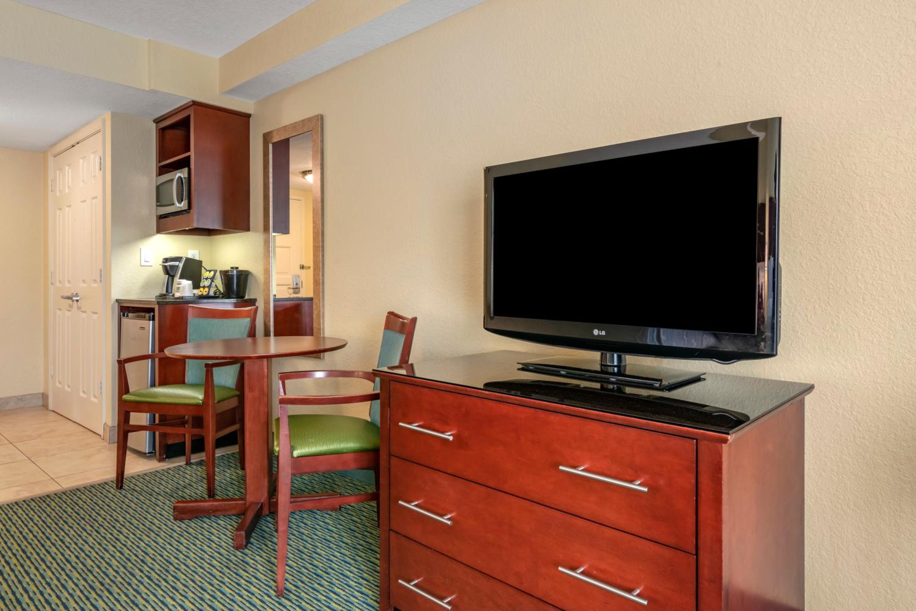 Holiday Inn Resort Orlando Lake Buena Vista Best stays in Lake