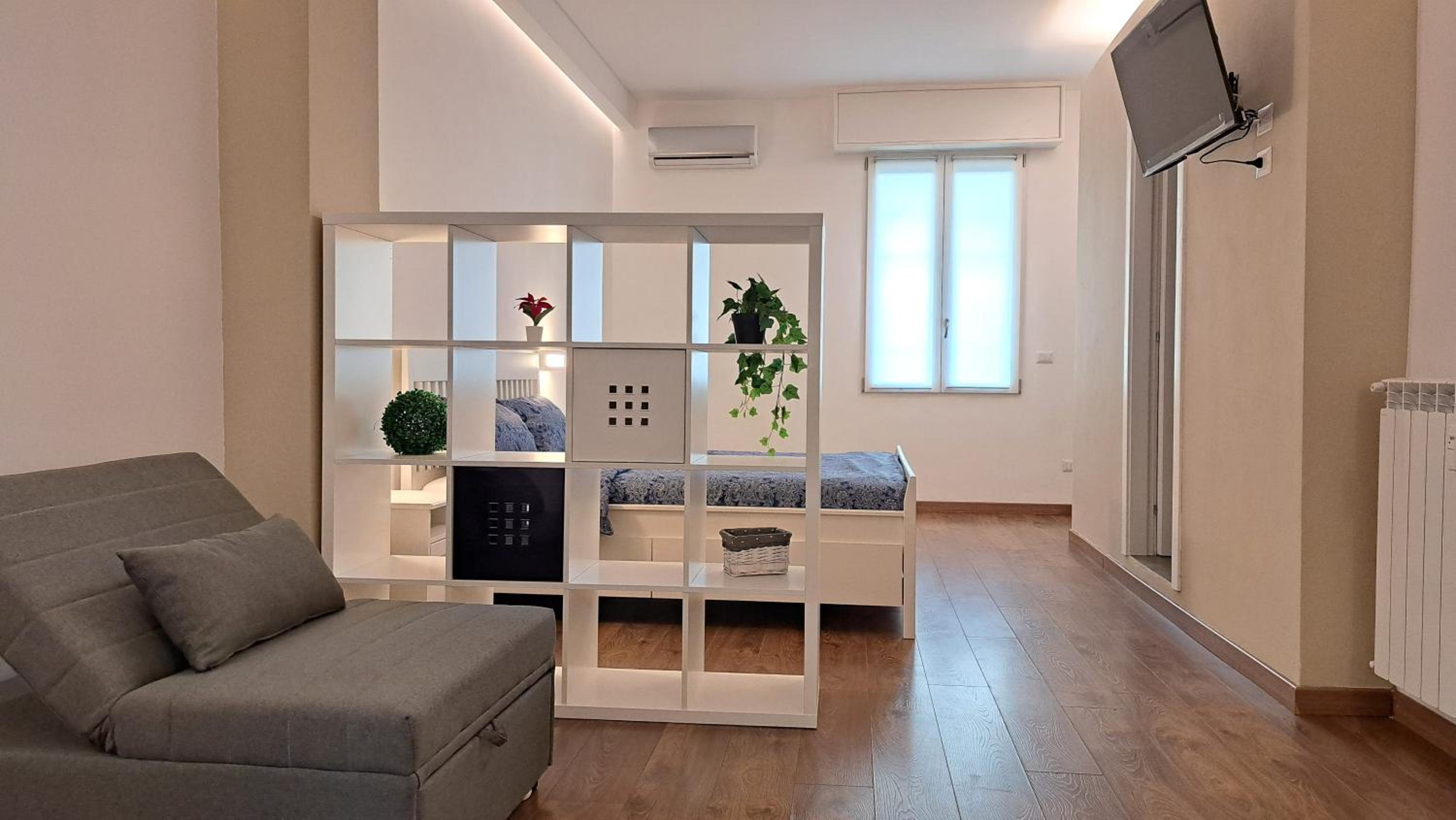 Lilia Charming house Images