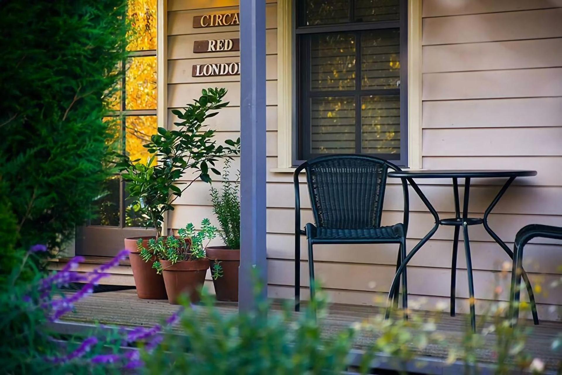 Circa Red London Daylesford Images