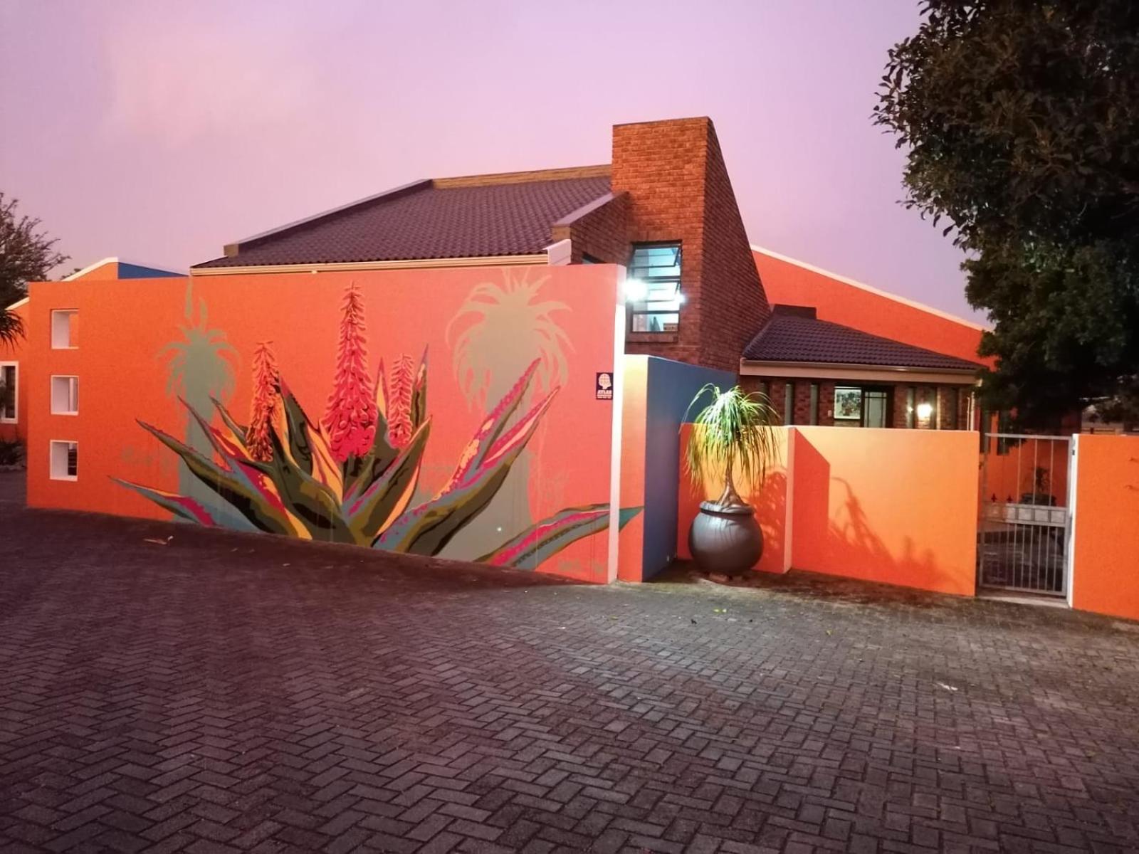 Studio 7 on Risa Images