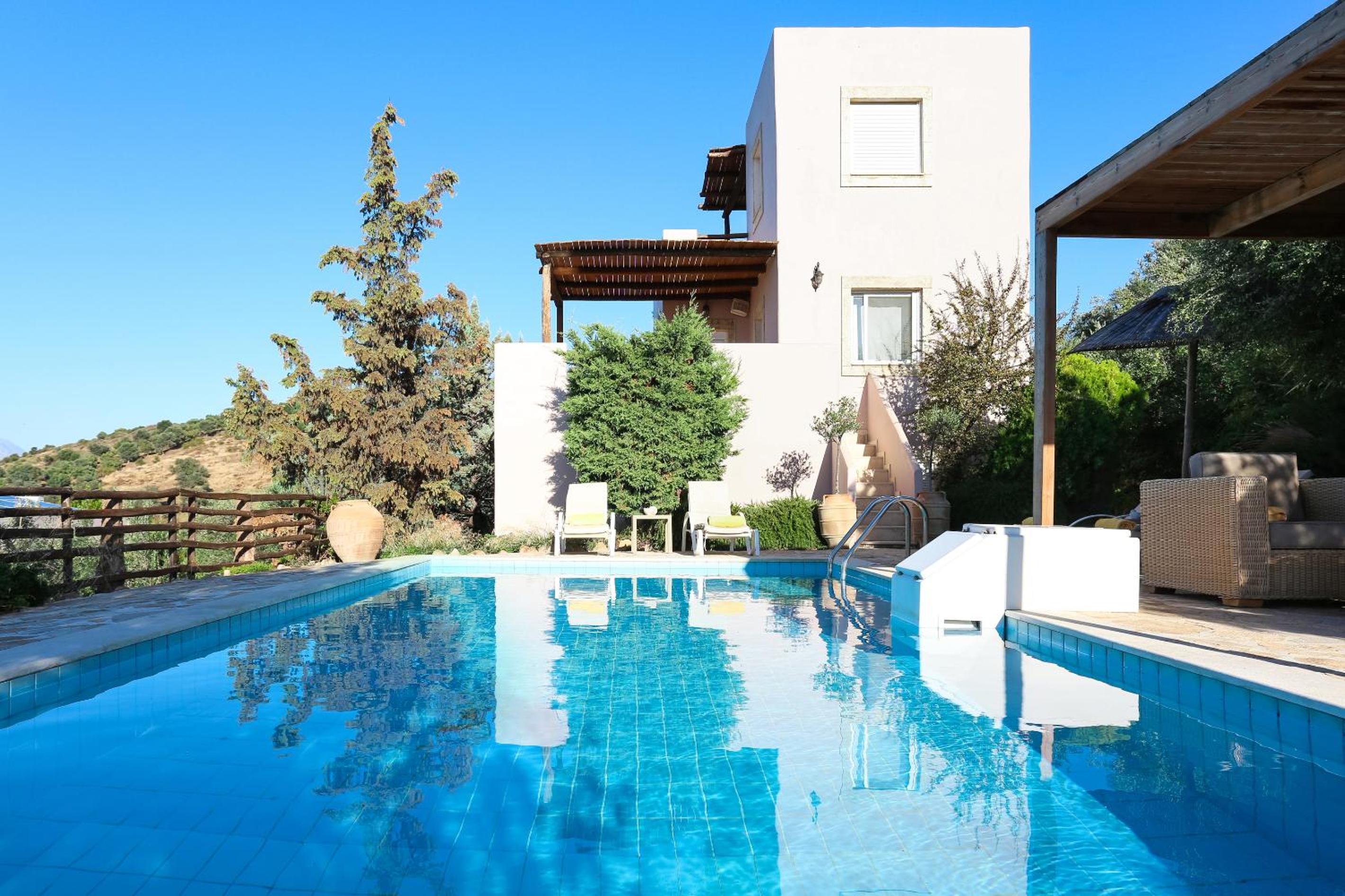 Listaros Villas