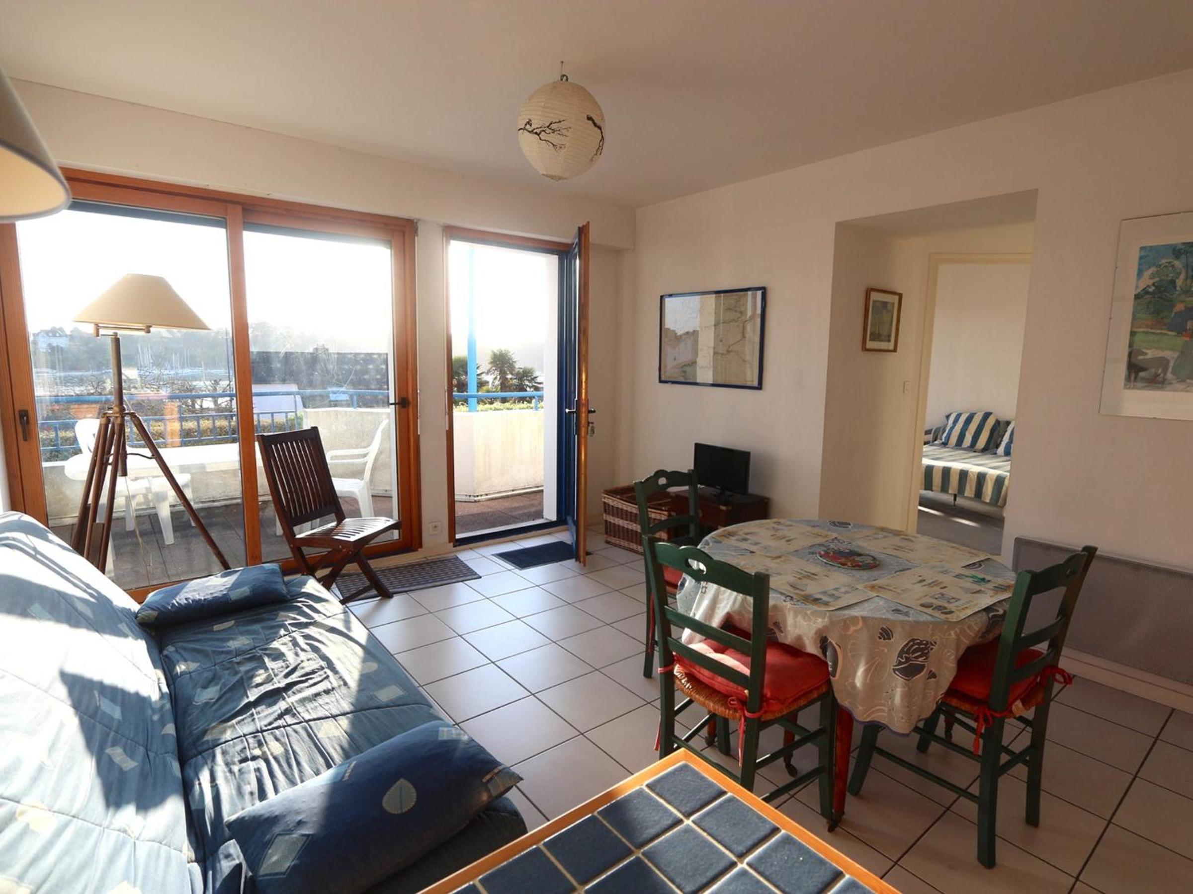 Appartement avec terrasse, parking, à 200m du port de Bénodet - FR-1-481-59 Images