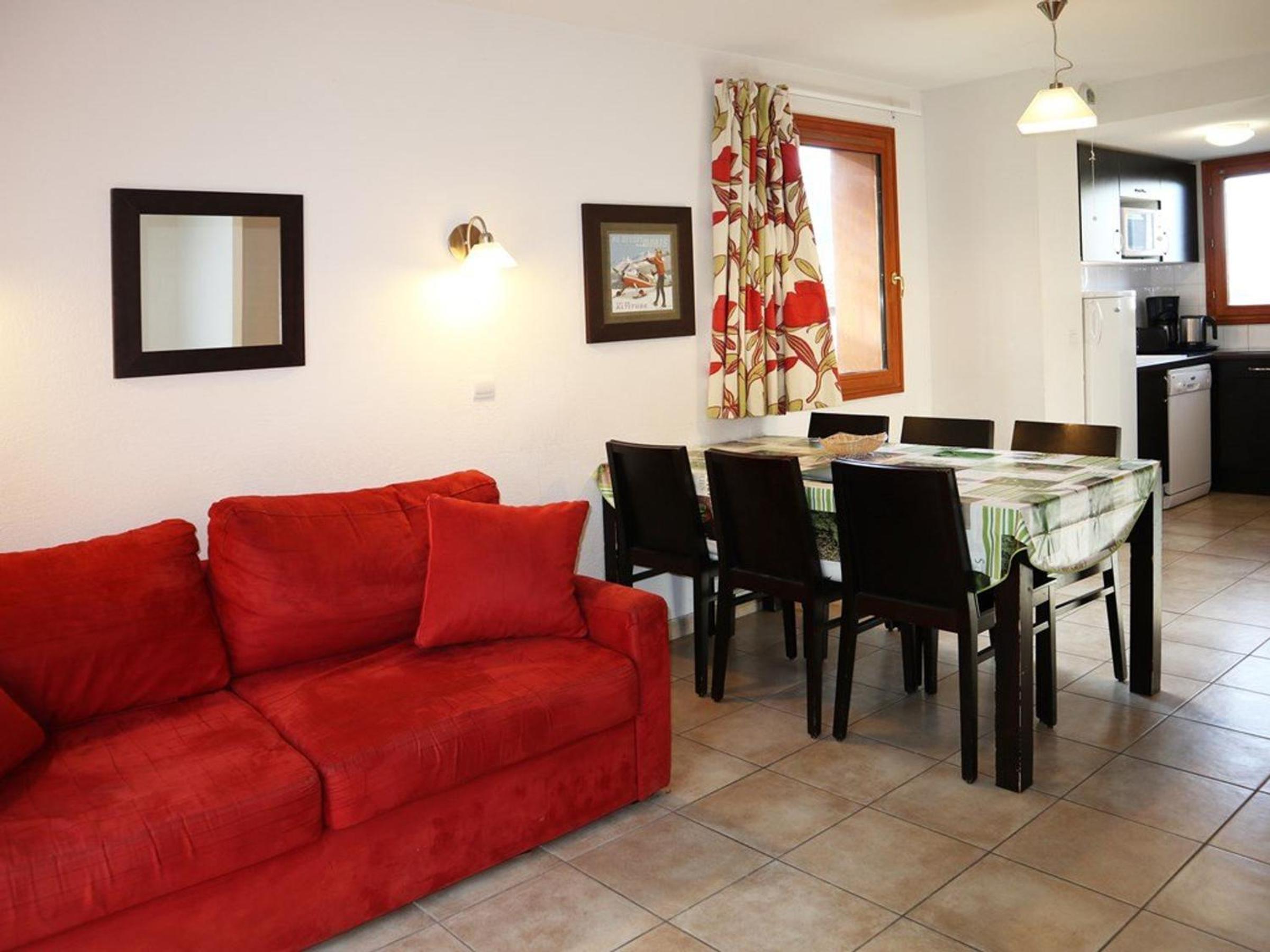 Chalet confortable avec piscine & sauna, aux pieds des pistes des Orres 1800, grand duplex pour 6 pers. - FR-1-322-57 Images