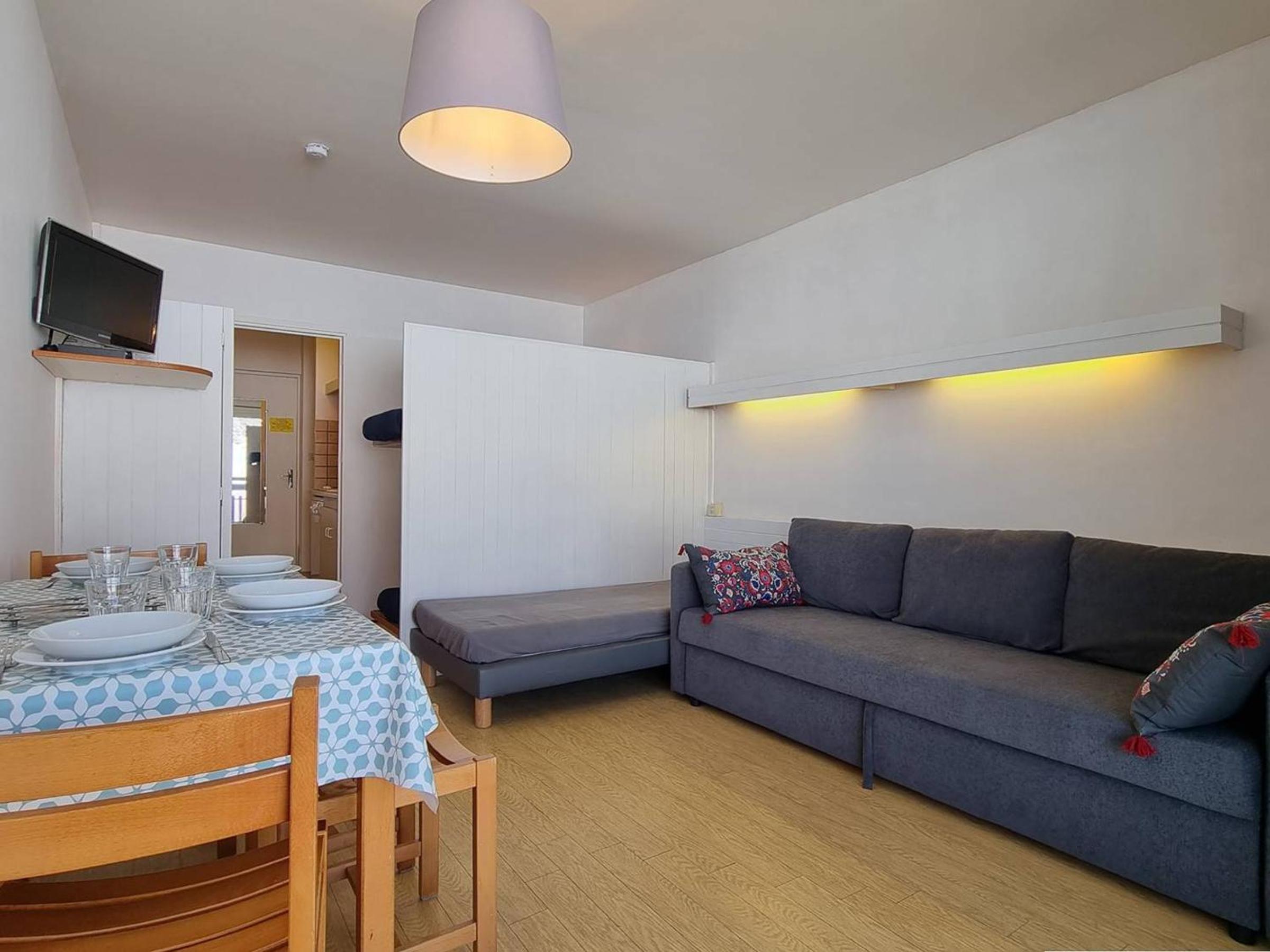 Studio cosy, front de neige, proche télésiège Le Jas, pour 4 personnes – SuperDévoluy. - FR-1-525-230 Images