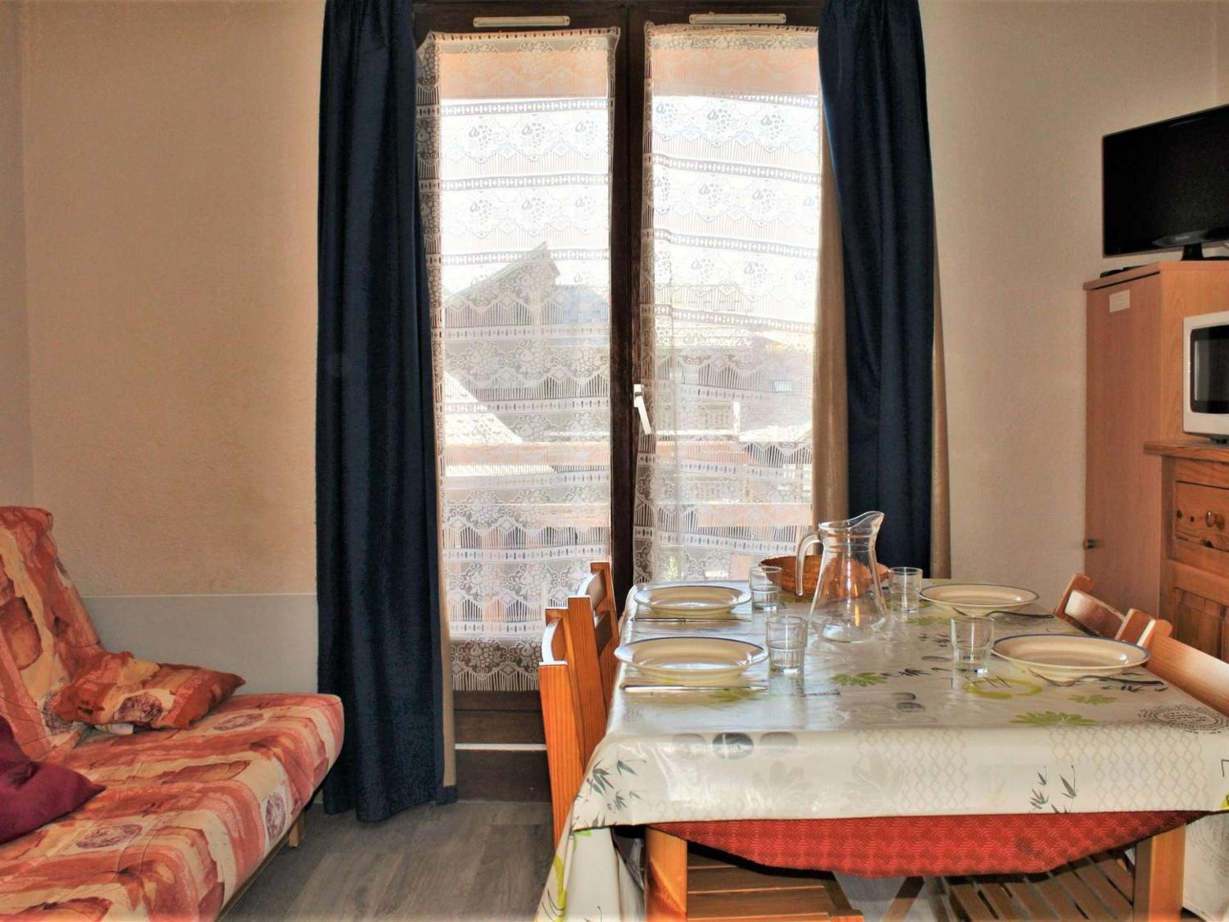 Studio cosy cœur de station 2 pers, balcon, proche remontées mécaniques, animaux acceptés - FR-1-330-142 Images