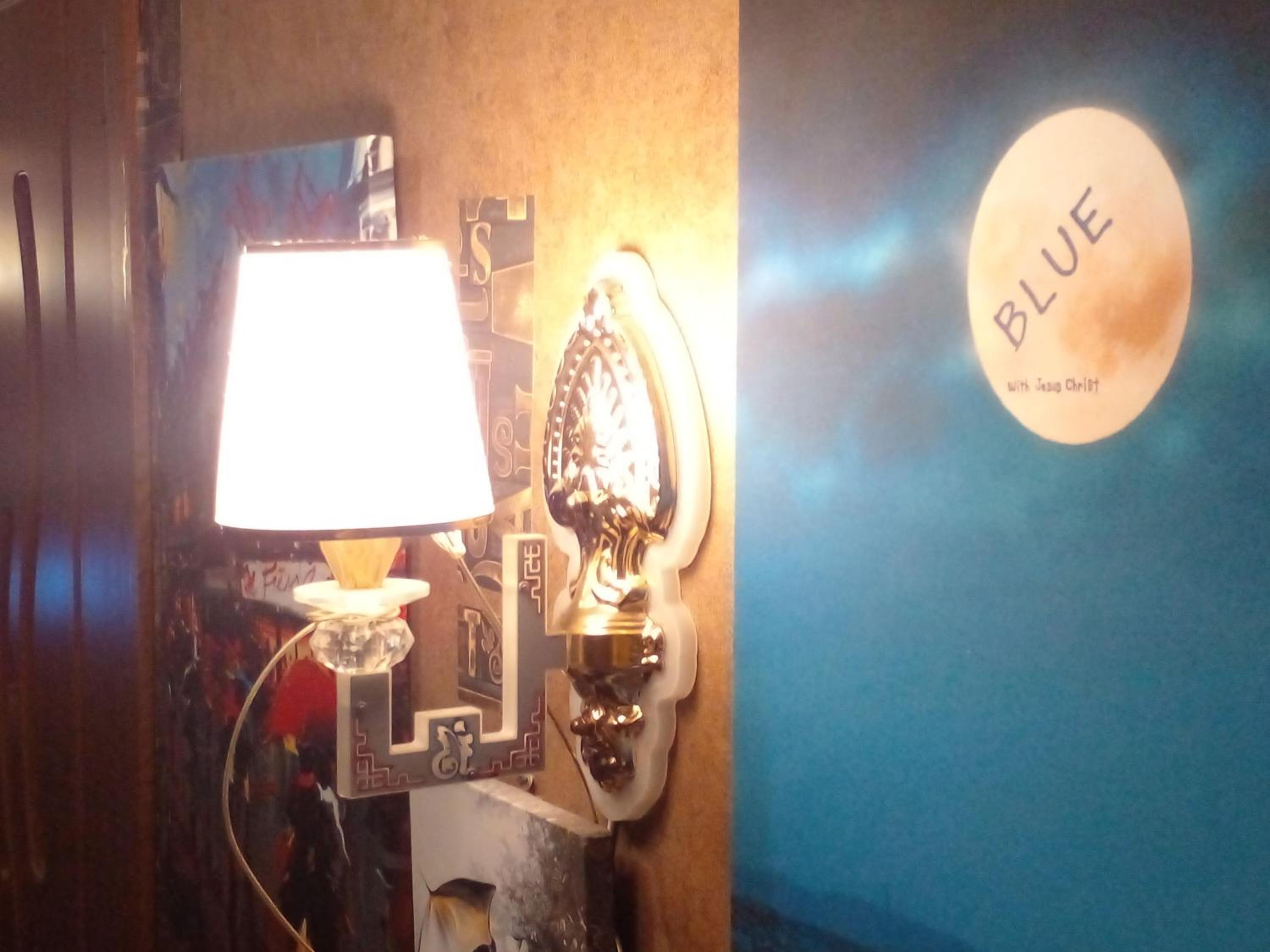 BLUE Hostel - check message after booking