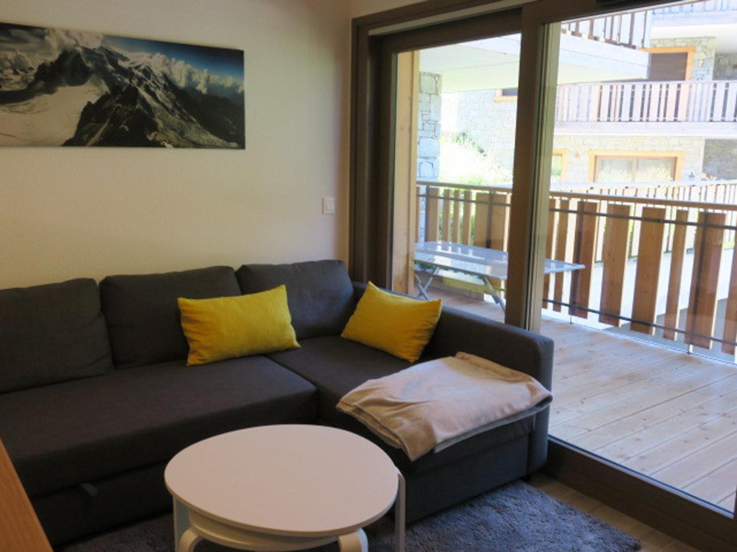 Chaleureux appartement 6 personnes avec balcon et parking - Châtel - FR-1-198-147 Images