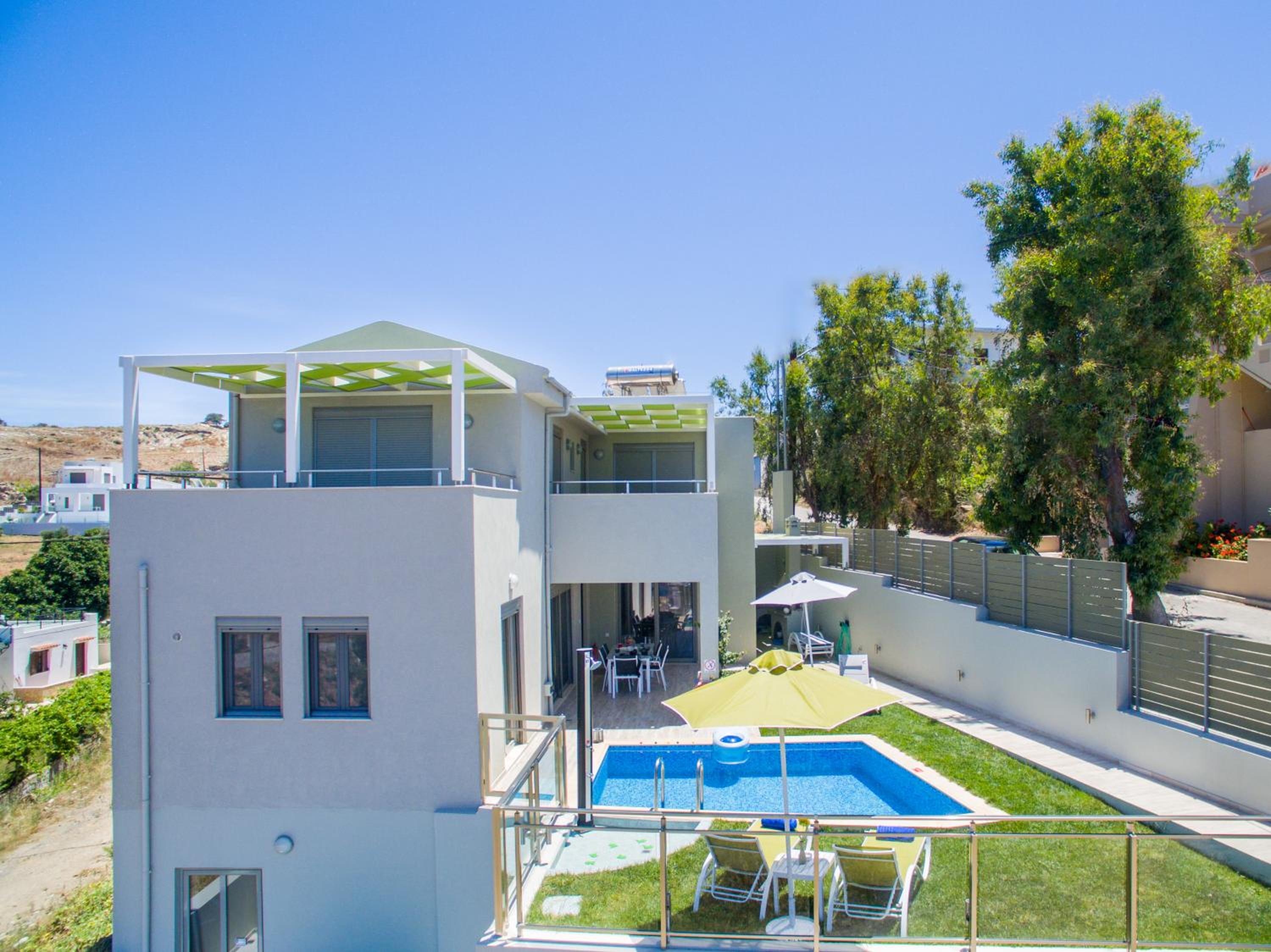 Villa Ilianthos Images