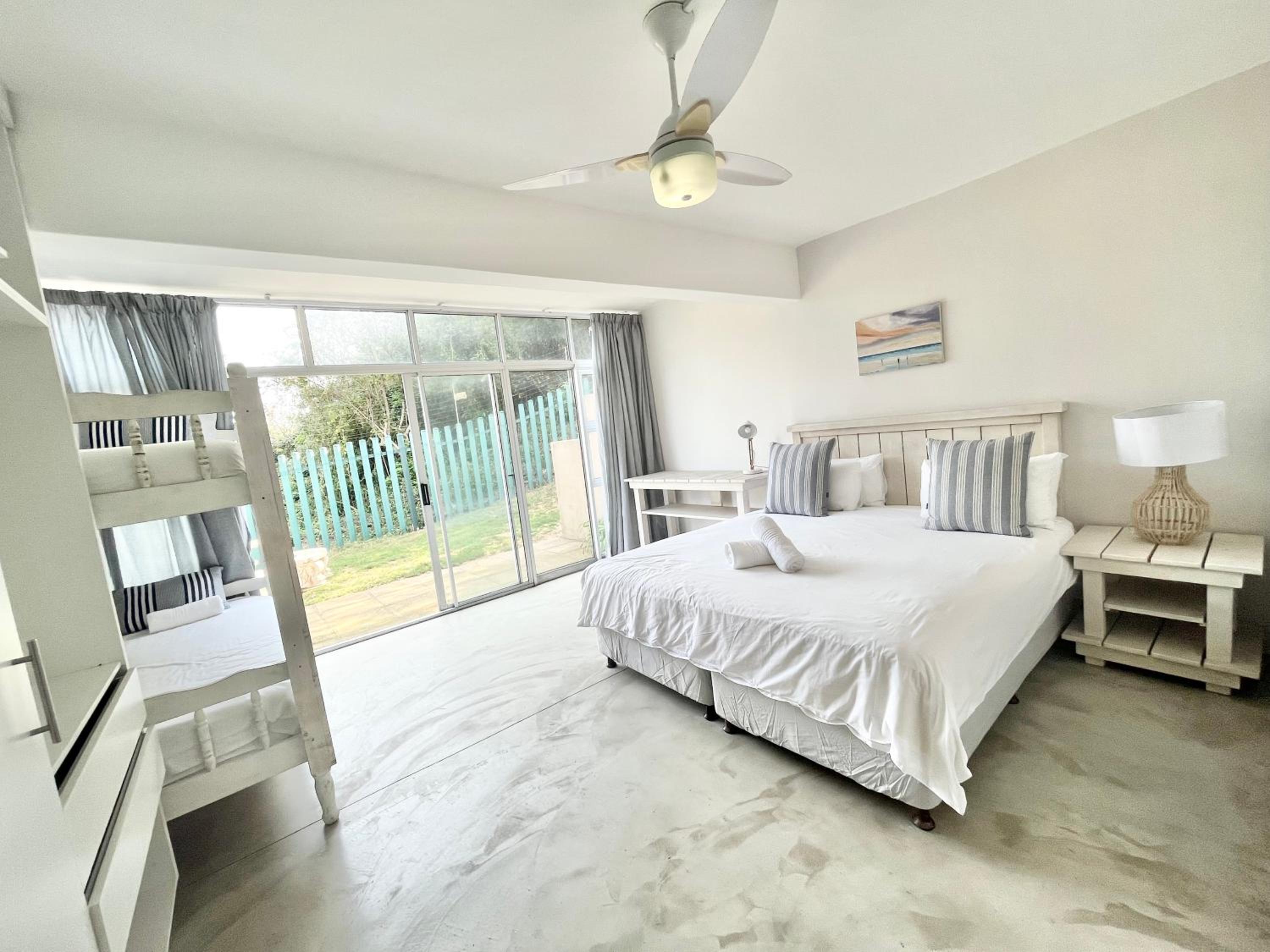 Escape to Umdloti Beach - 115 Camarque Complex with Pool Images