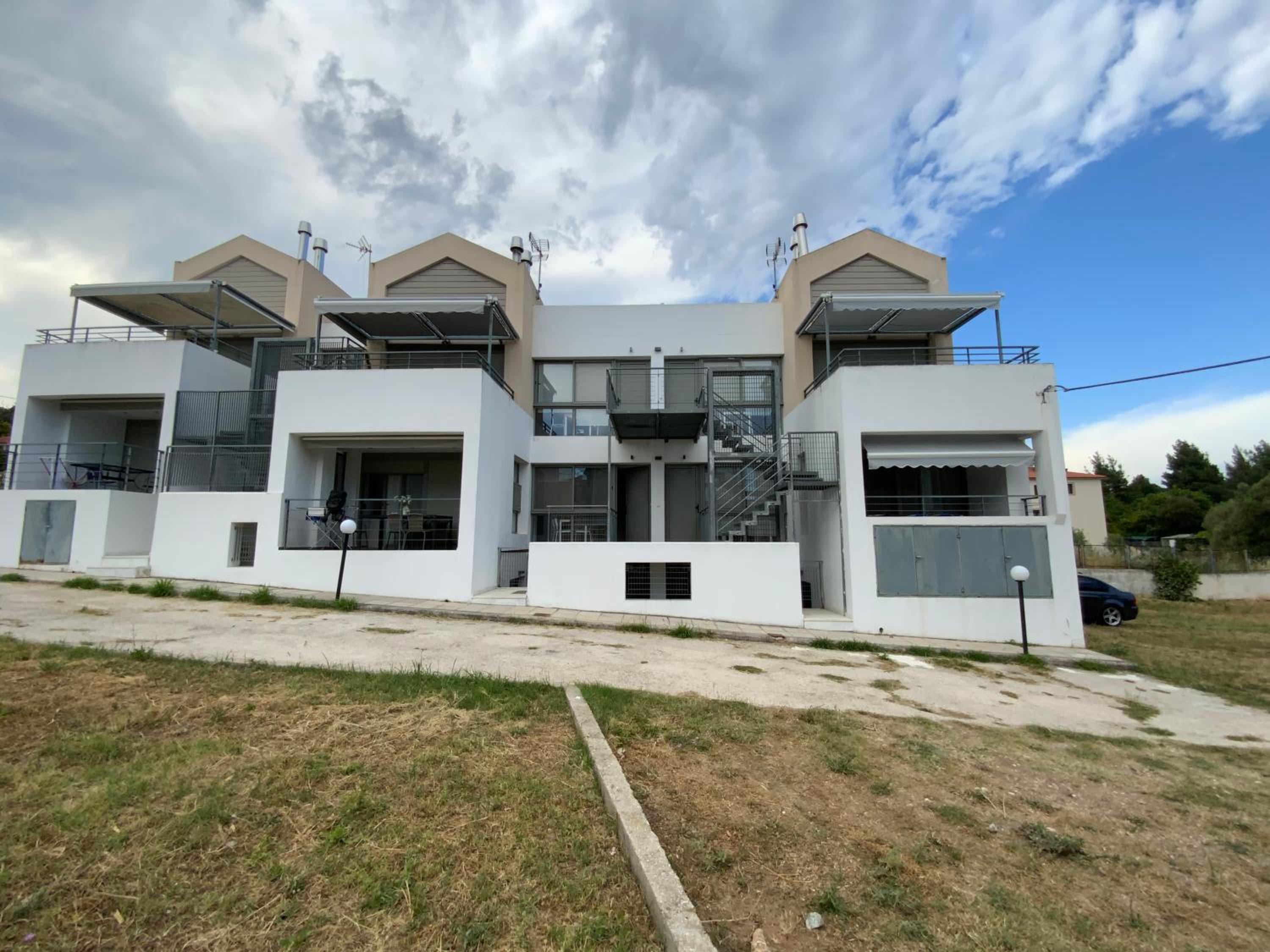 F.R. House Images