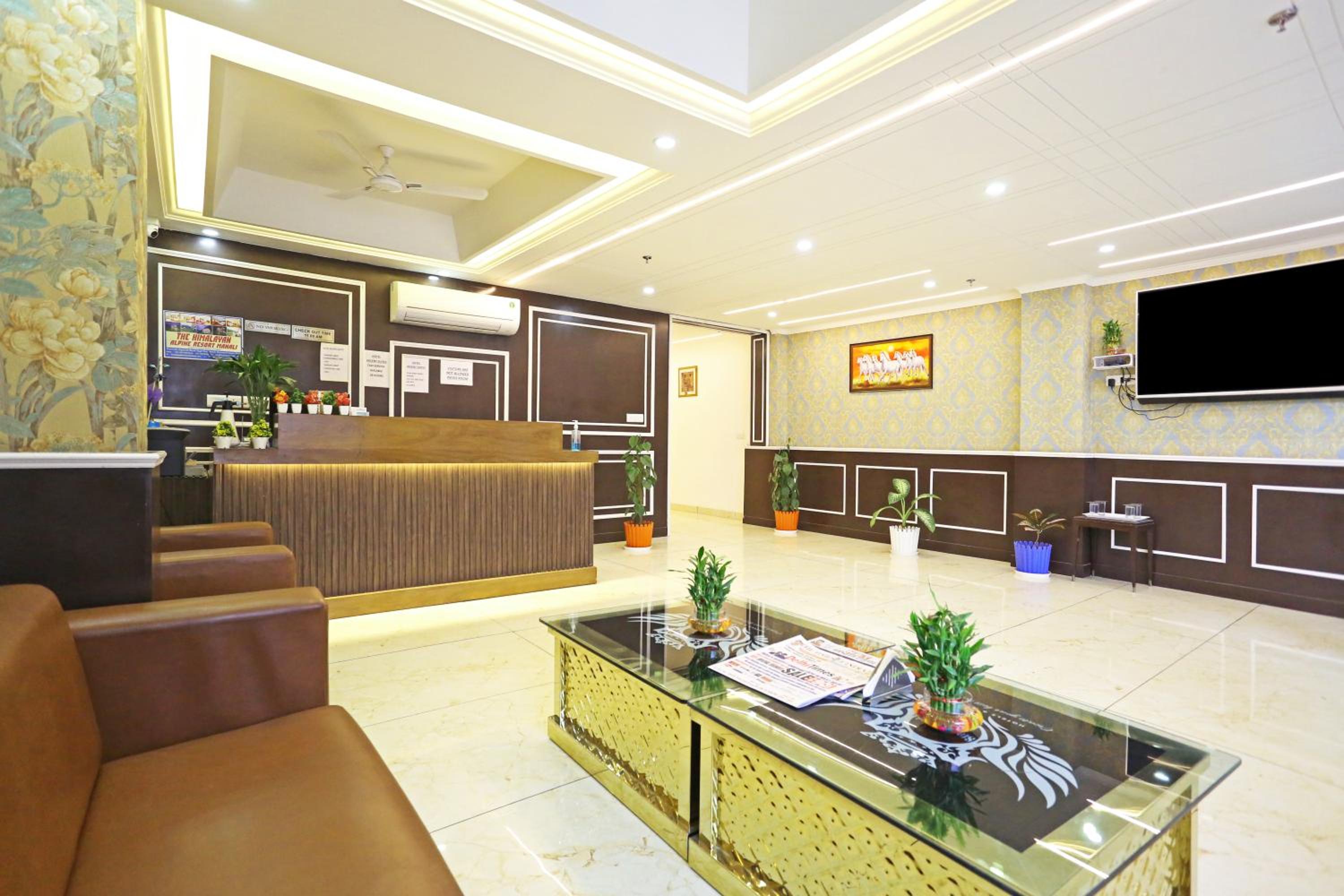 Hotel Decent Suites - Delhi Airport Images