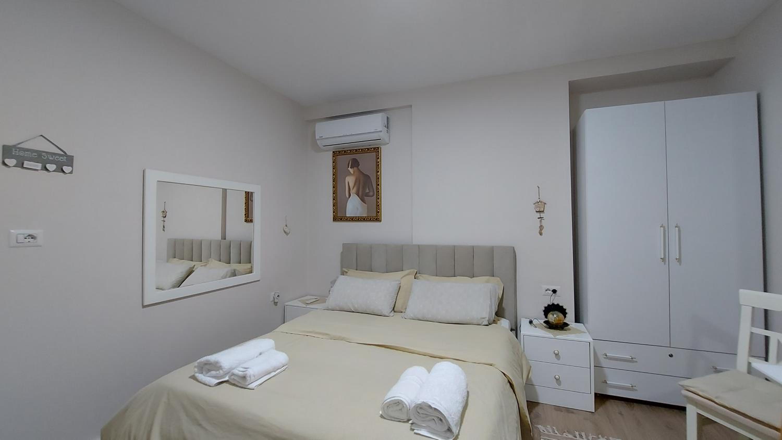 Tranquil Oasis for Two