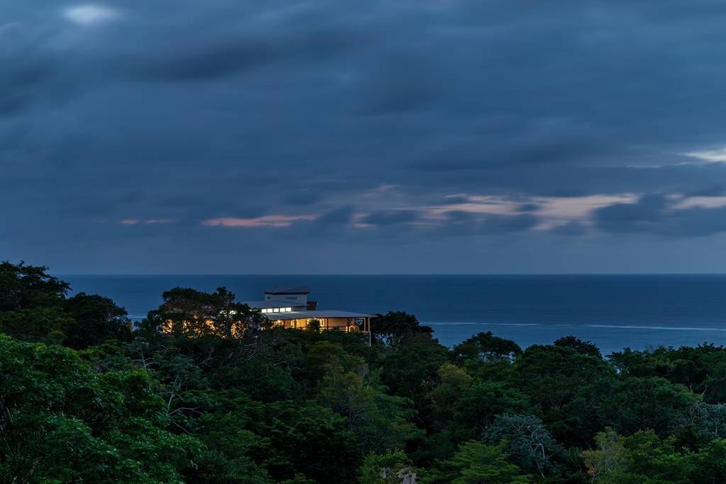VILLA ROA