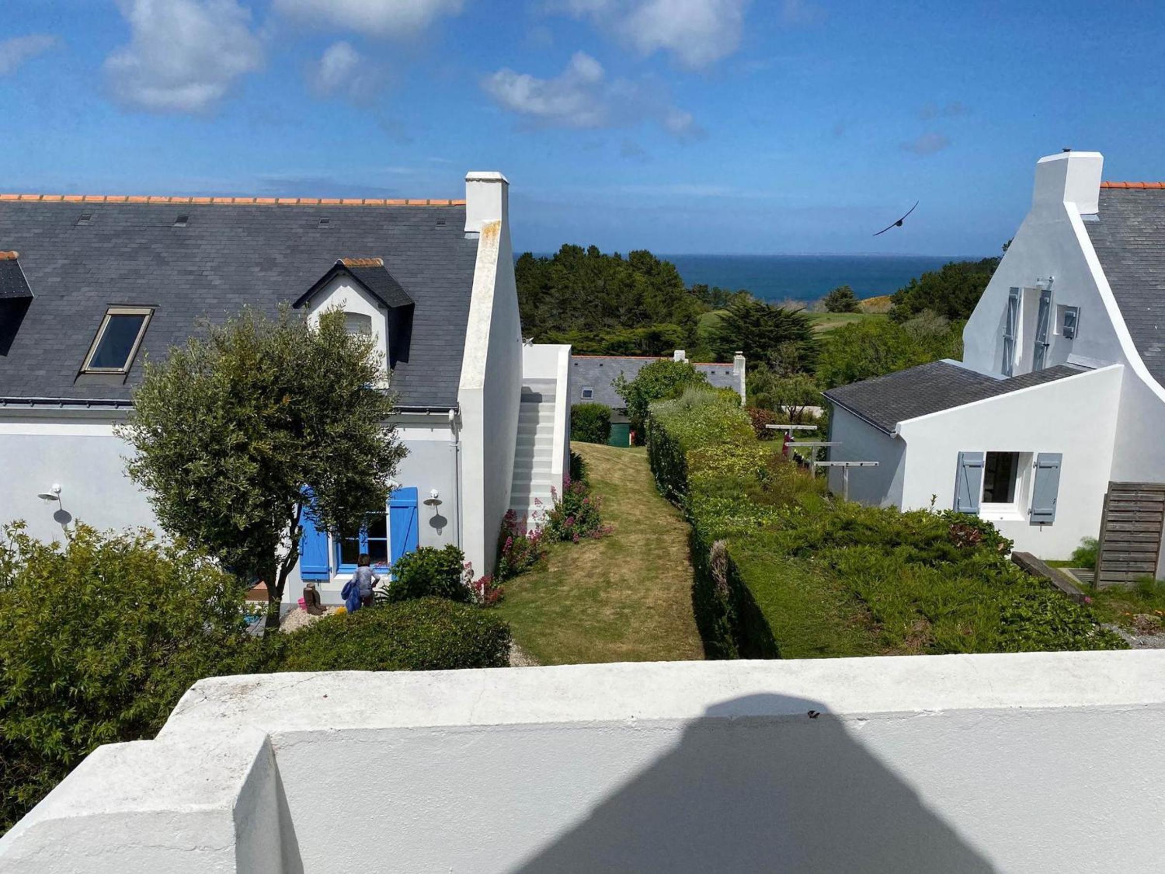 Maison cosy 1 chambre avec jardin, à 200m de la plage des Grands Sables - FR-1-418-163 Images