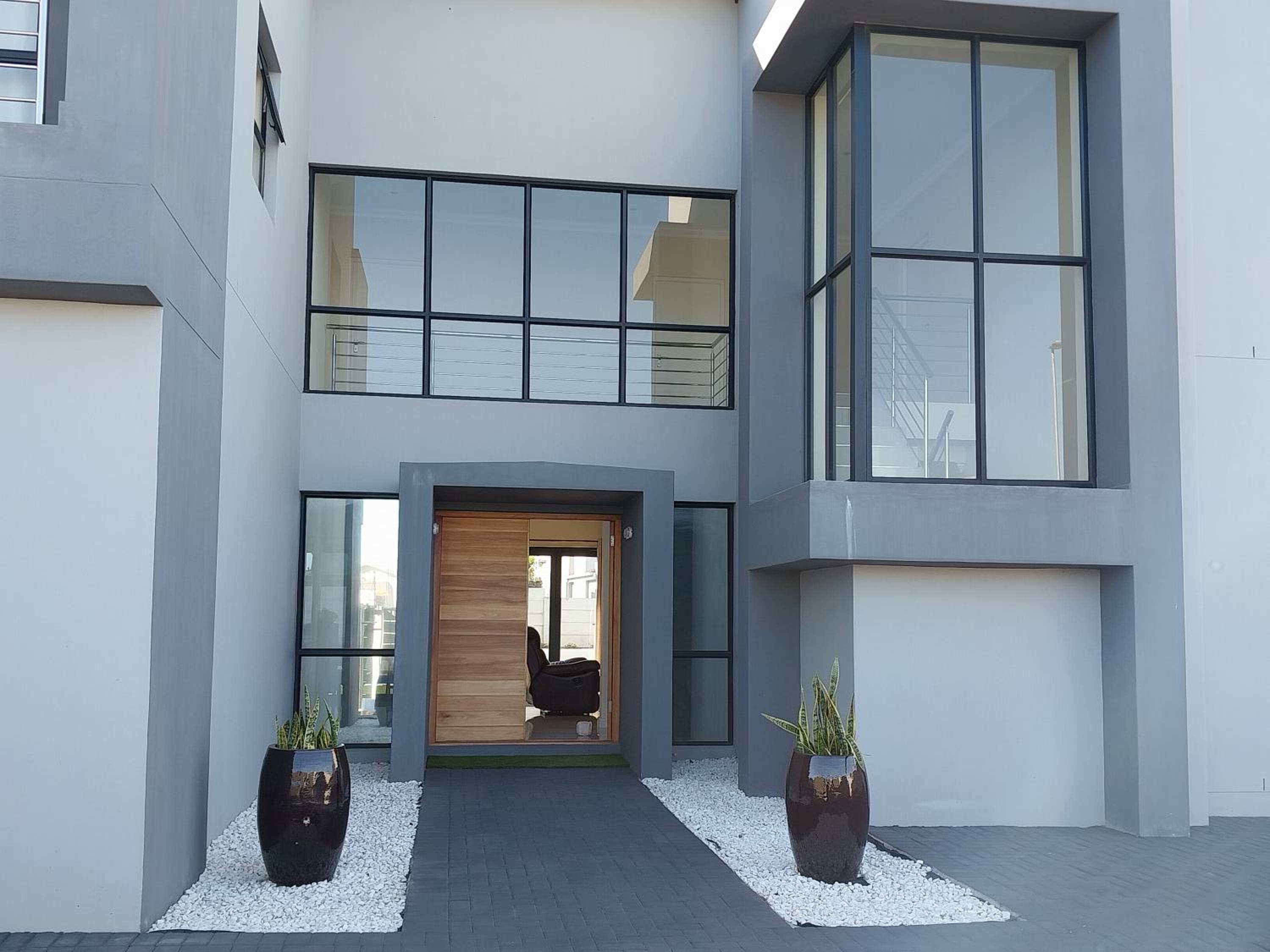 LND GUEST HOUSE Images