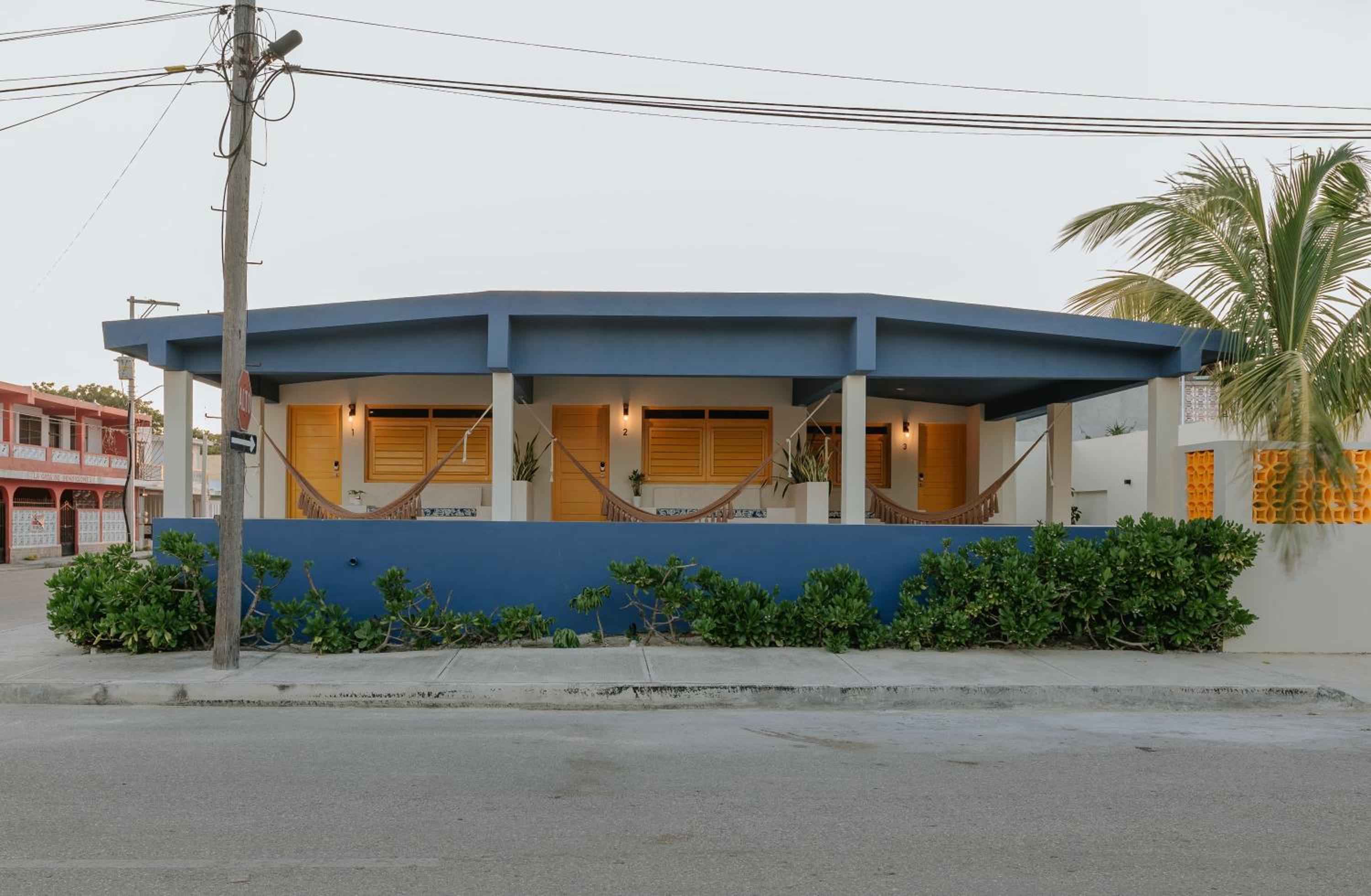 Mare Lindo Studios